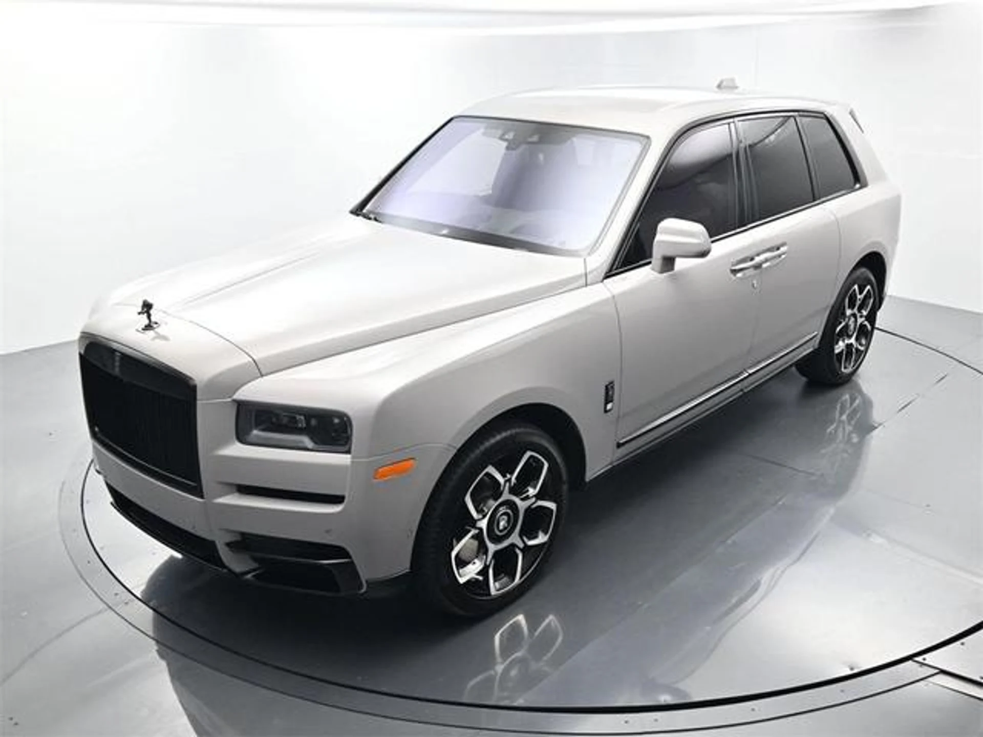 mph028_Geii5_M_Pg_Vl_Pyvr_Ol_Ac_S_Ilq_JMN_6s_2606a6faa4