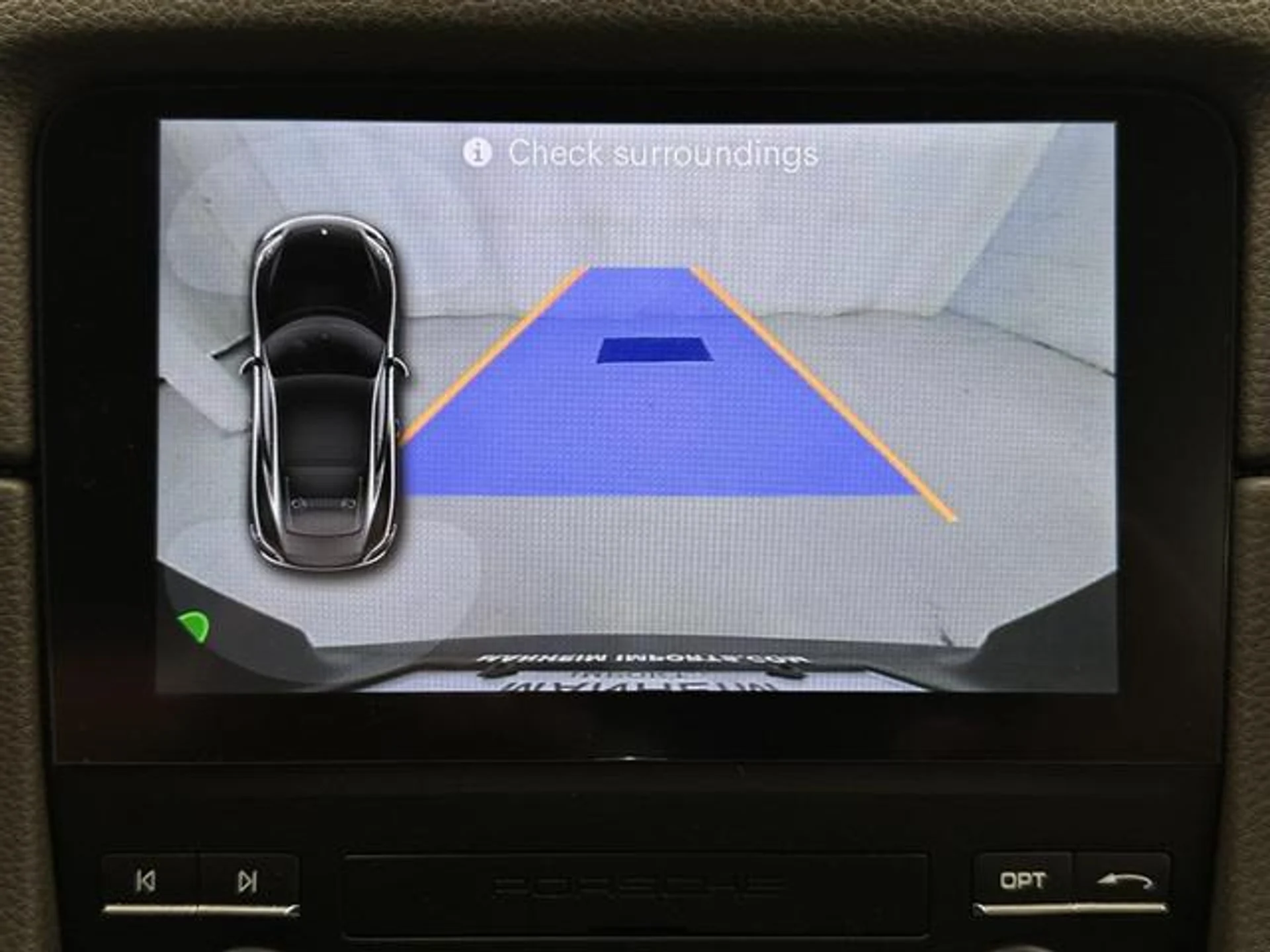 mph028_u9s_VOQZV_Tnq_v_T_Nxa_Q_Ftzsiy_COA_d21fea5eec