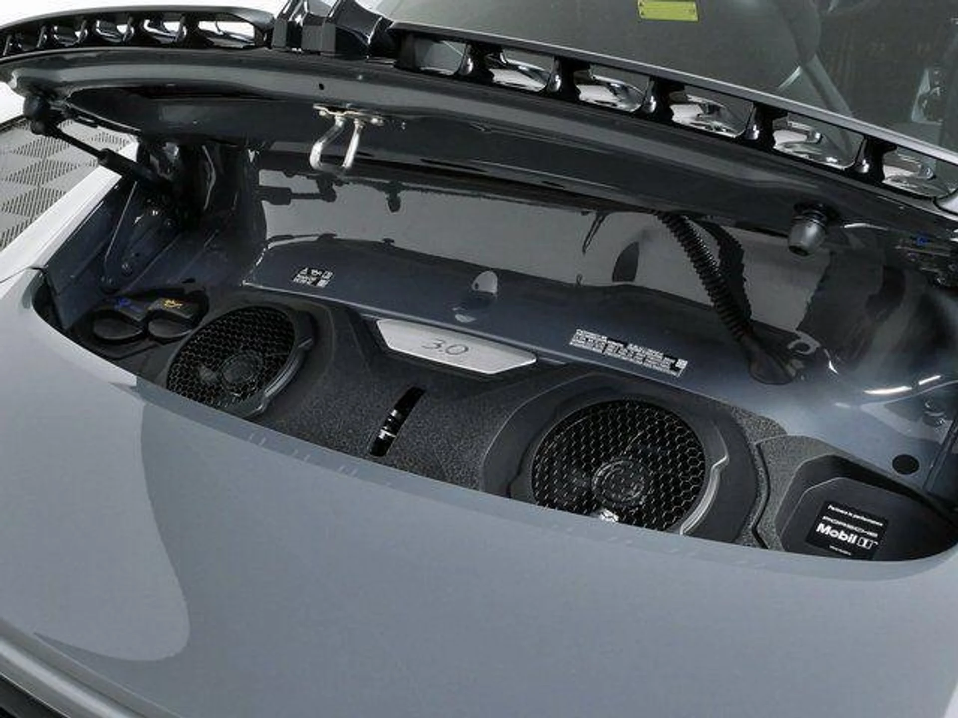 mph029_1001716097_nt_Zw_S_Csvms_Gya9p2_MTC_Jt1_Te_AMA_00b6779483