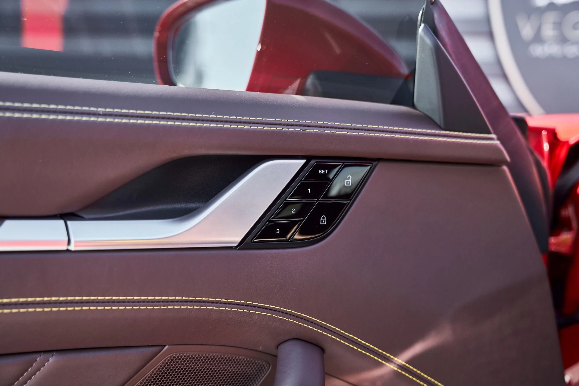 mph029_1009880605_Used_2021_Porsche_911_Turbo_S_1768616634_7006c8d501