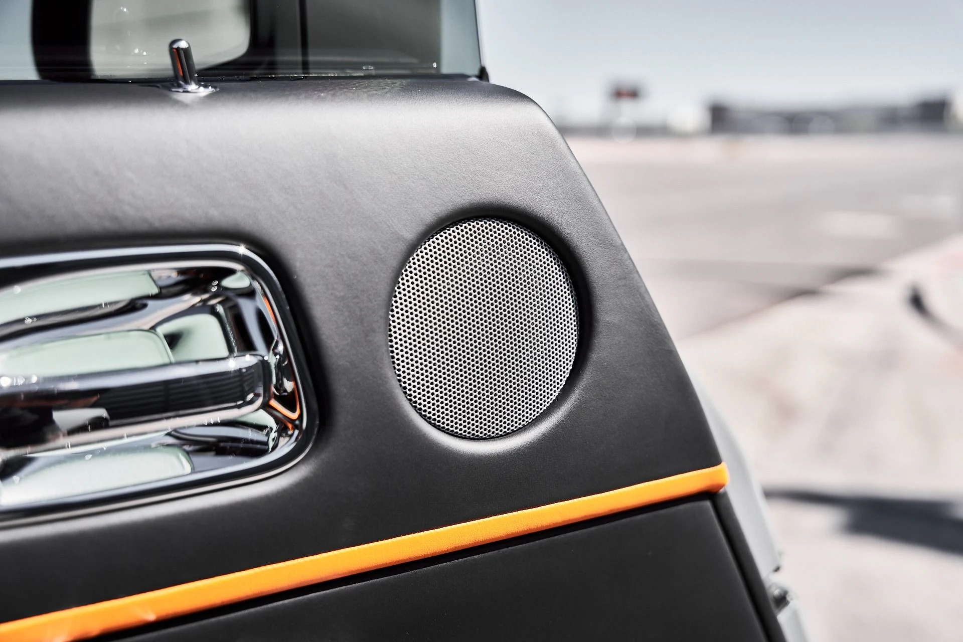 mph029_1011005976_Used_2020_Rolls_Royce_Wraith_Base_1776302602_28081c7a09