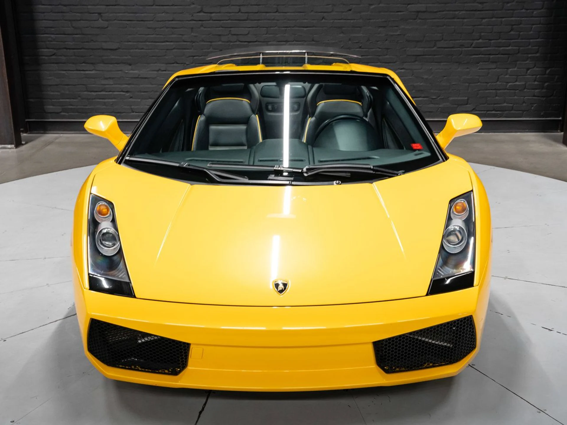 mph029_1011762807_lamborghini_gallardo_2006_9d48e3a881