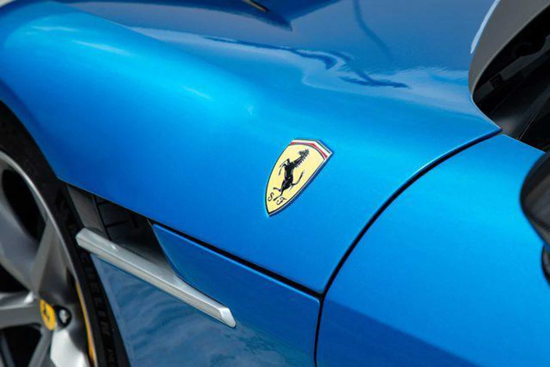 mph029_1019784480_AI_Dh1_Ada_Q_Hcn_Duu_SV_3_CNB_Jf_Cu_ZY_d1a1d9846a