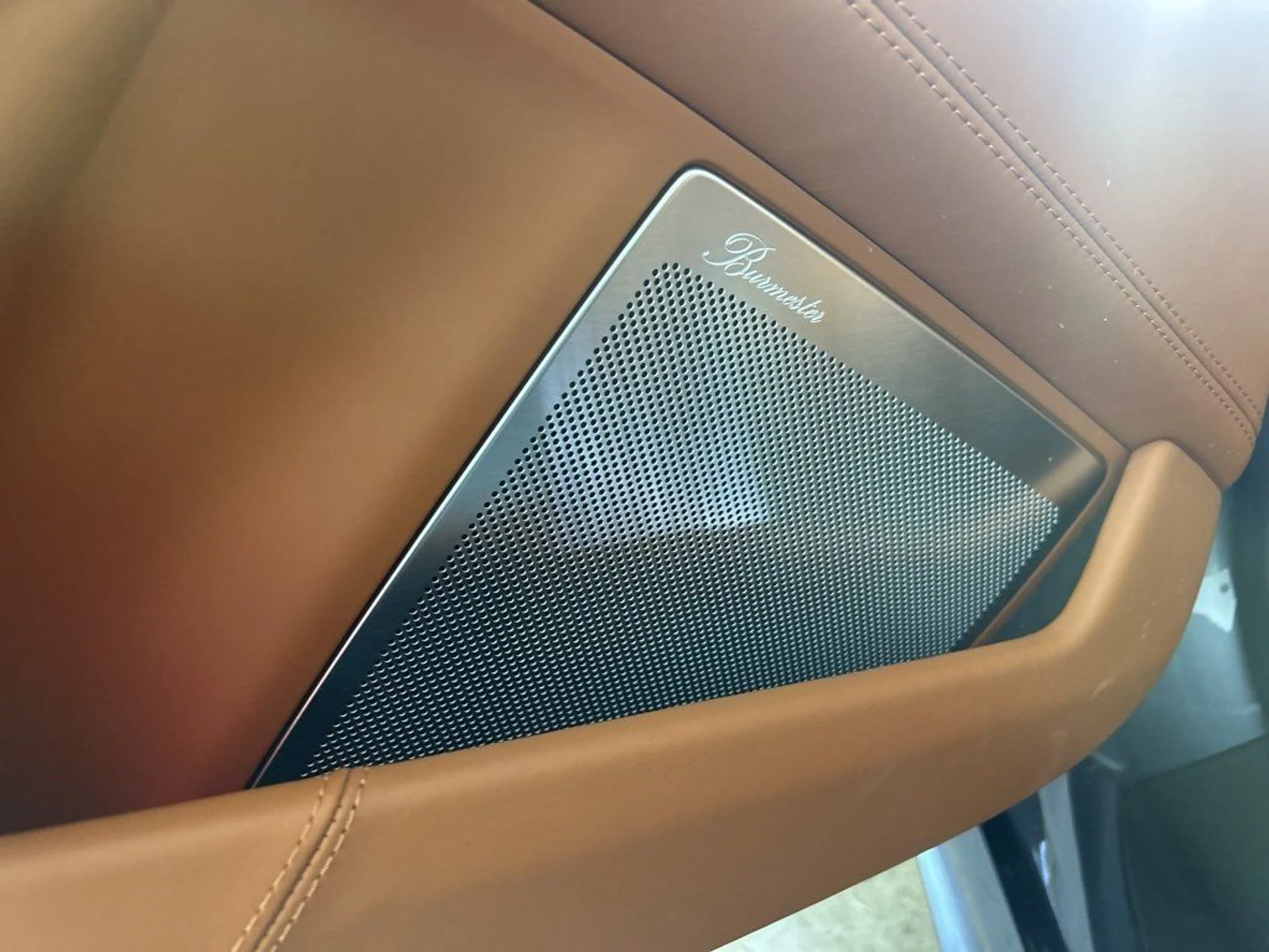 mph029_1024471861_b2e190fa01922aced35ed496d4edcf25_6ddde39a8f