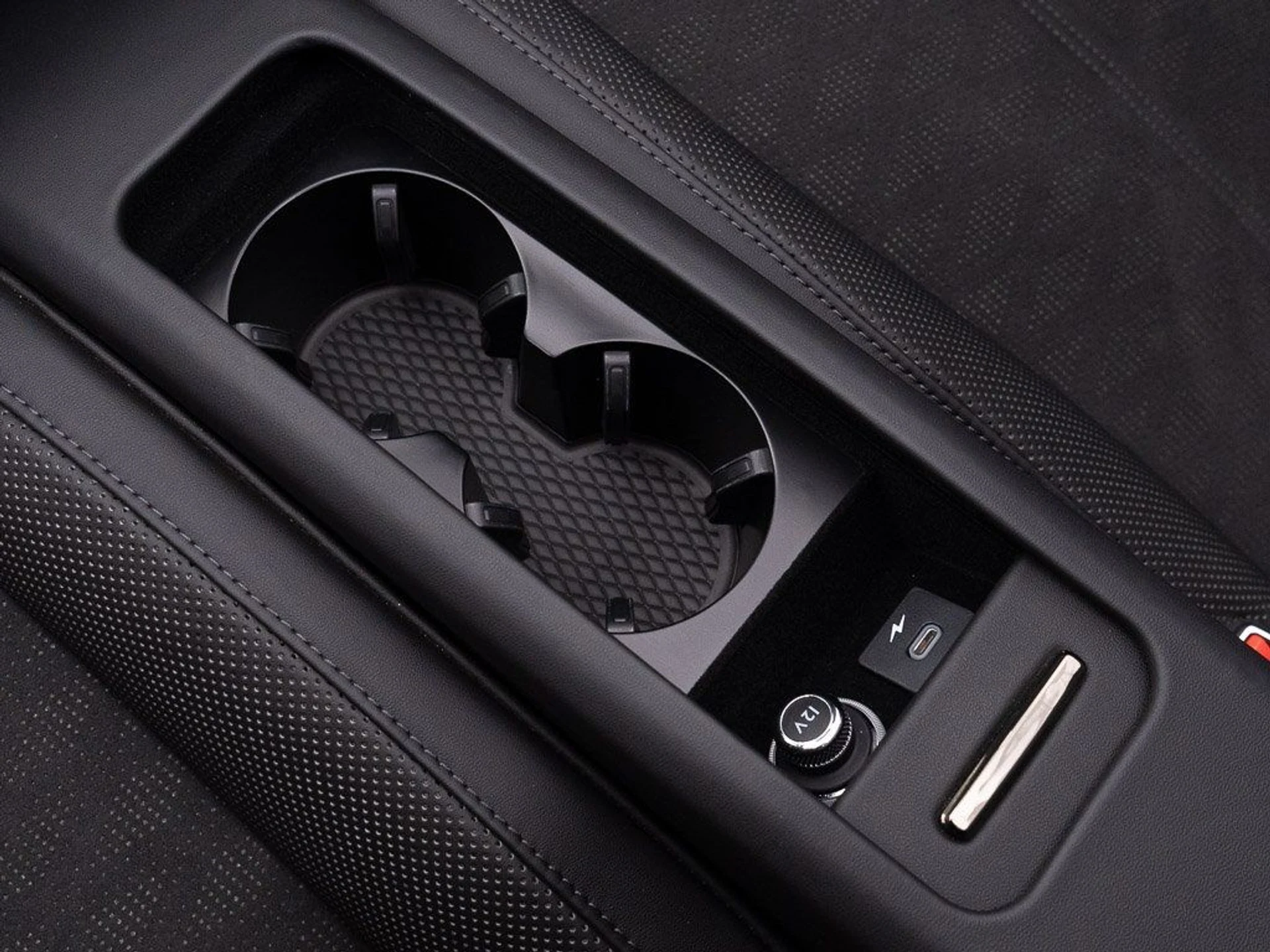 mph029_1024933631_b69329bf424694060567e4703f1e1771_f58b991342