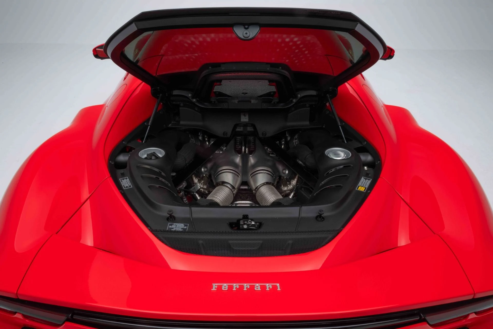 mph029_1025307283_Used_2025_Ferrari_296_GTB_1774025099_9889d9e9a9