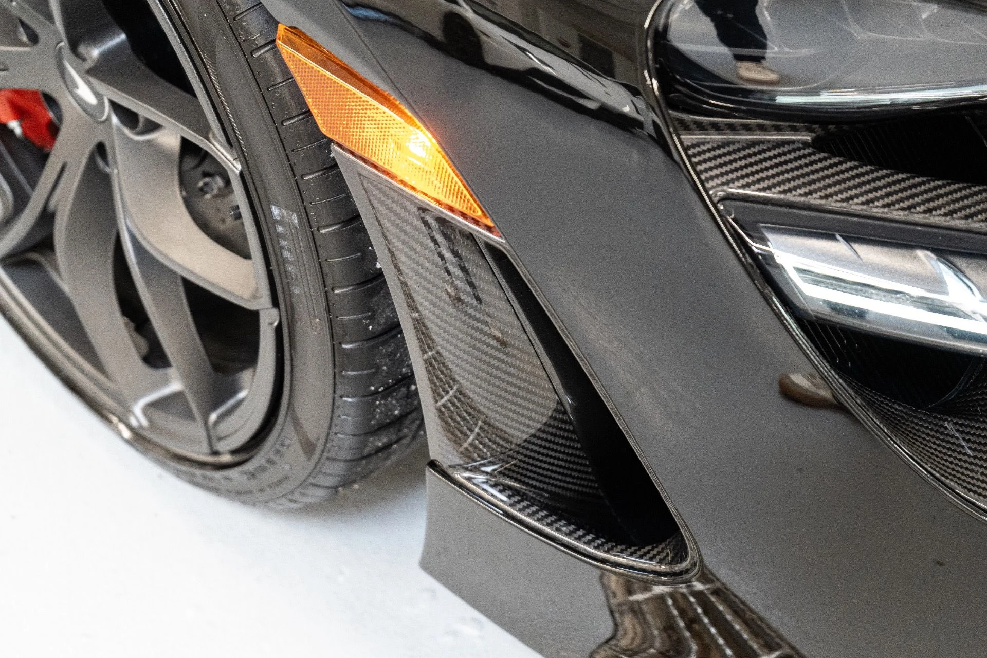 mph029_1027907104_Used_2020_Mc_Laren_720_S_Spider_Luxury_1766178385_0d749b1306