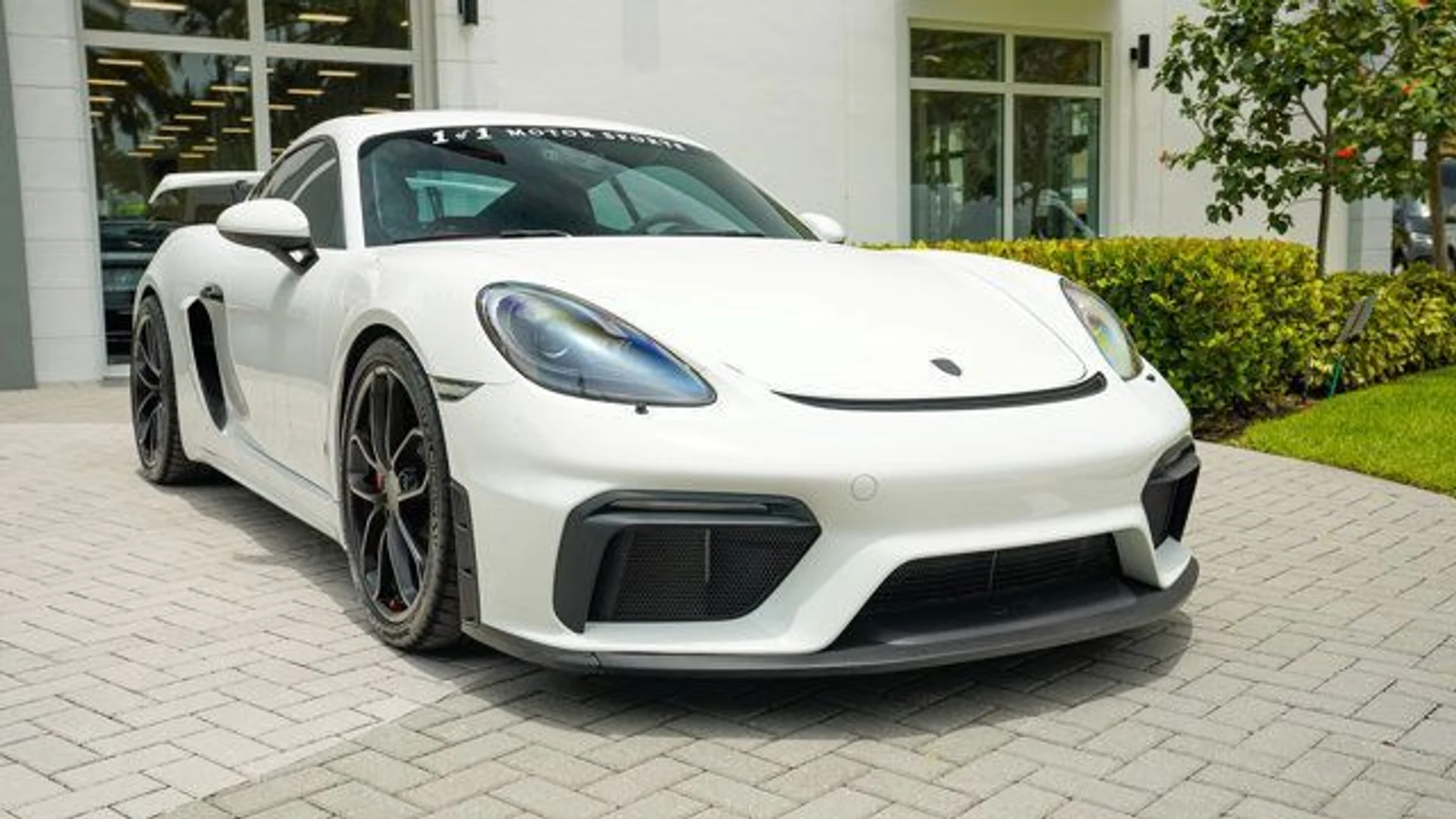 mph029_1030817643_used_2020_porsche_718_cayman_gt4coupe_14354_22875819_30_640_f419e7fccf