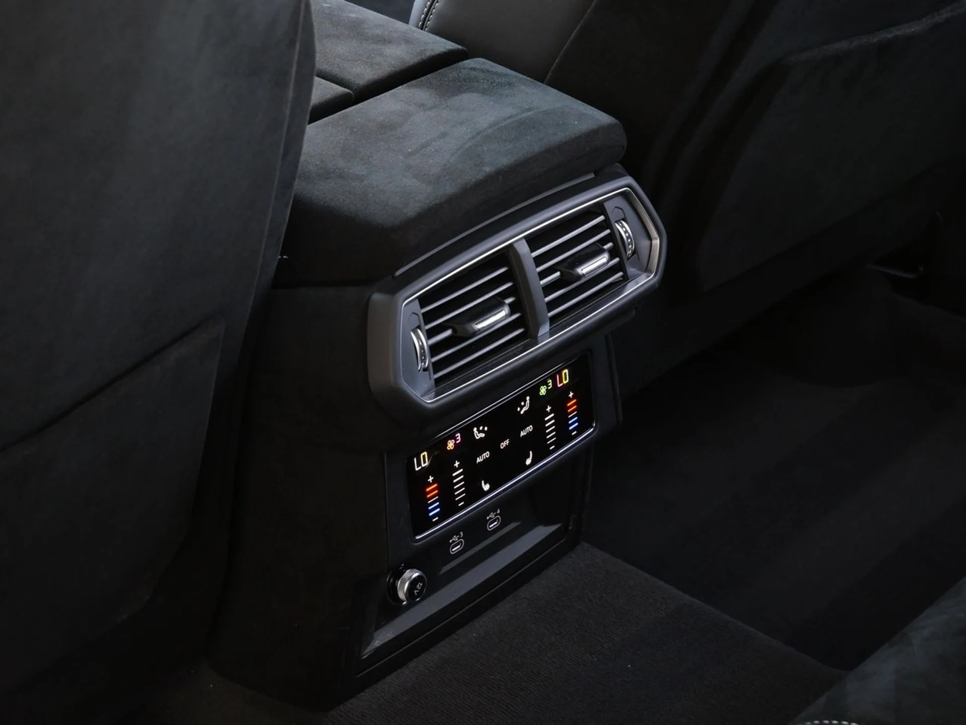 mph029_1033253335_de52710bd630618cda52c6b498be8a02x_0022181336