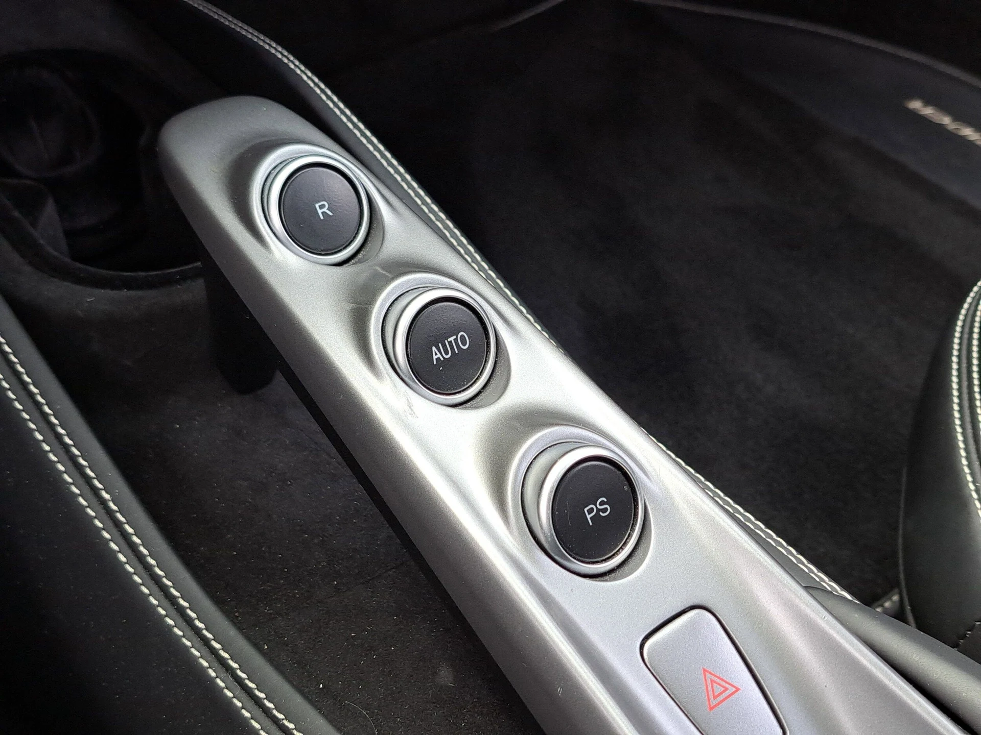 mph029_1033655004_8a5445f7bf3a3fa82d9379ee0f1ba9f3x_fef27923ce