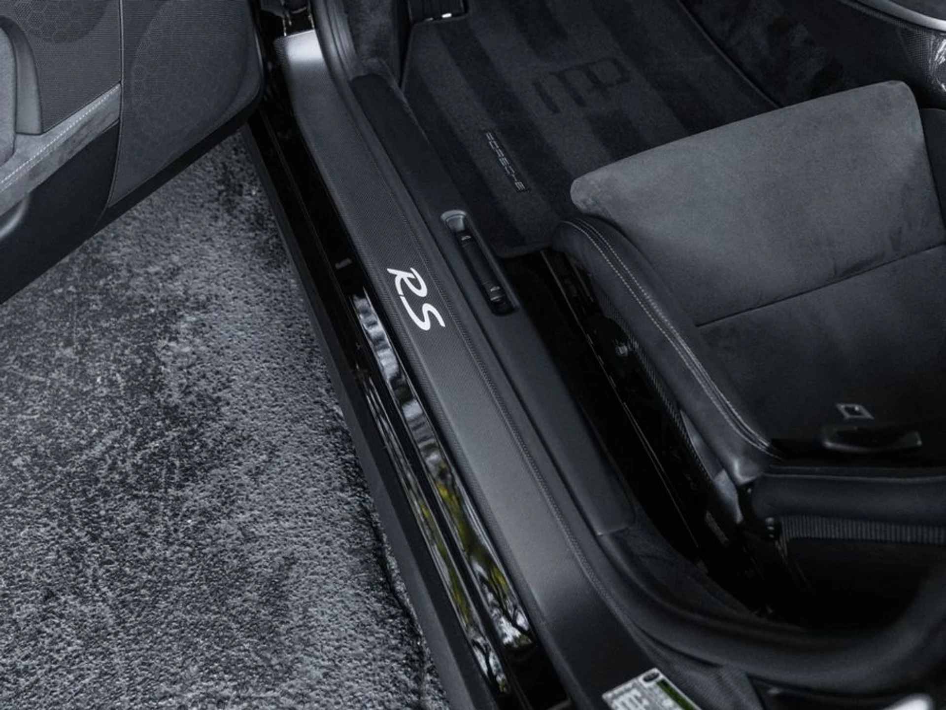 mph029_1042631779_59392b67_af43_4767_9be0_bb1990a7a98a_ff5f620be0