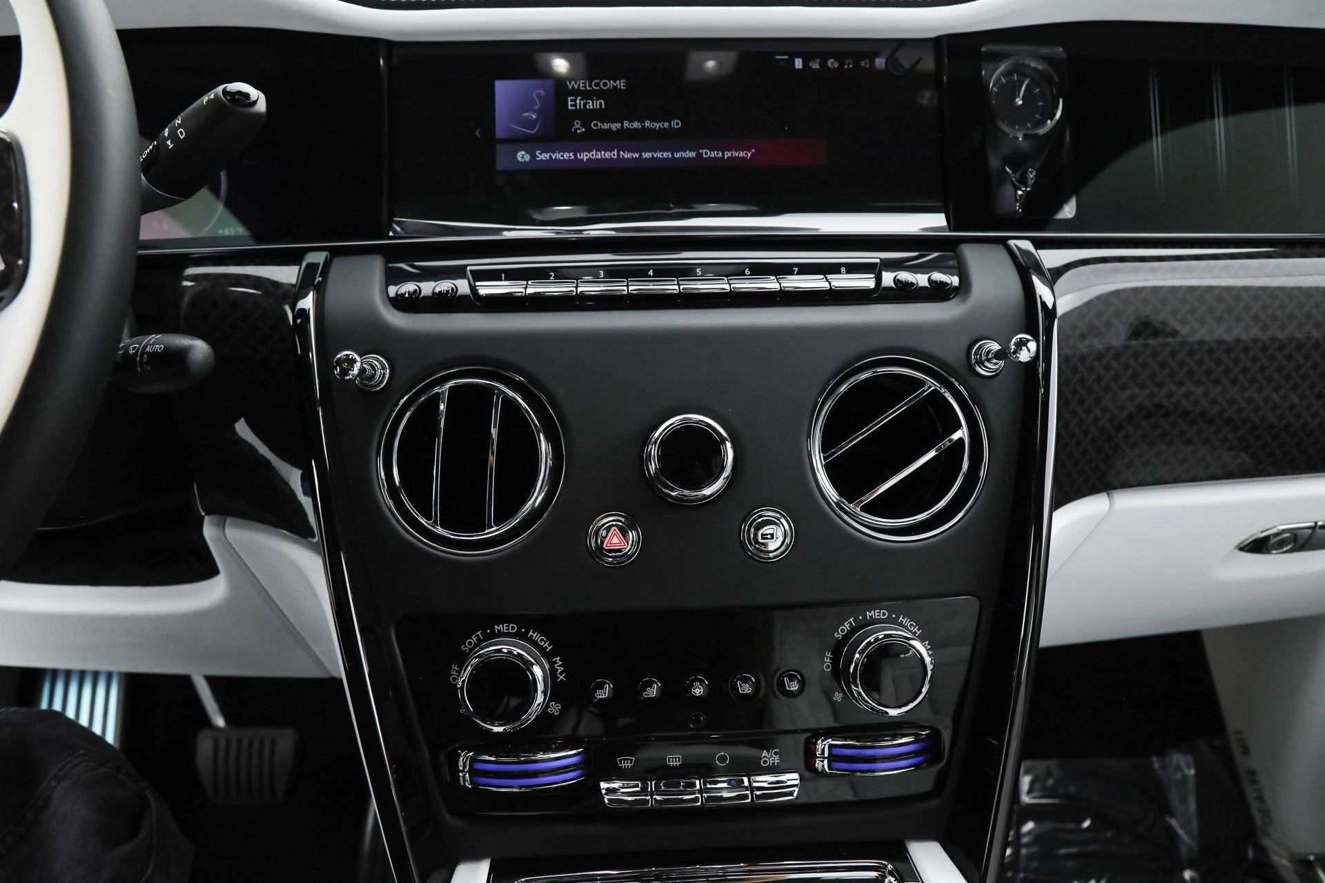 mph029_1046935577_88b609422e2ccd058c9e363db01cfe48_6e60a77cc3