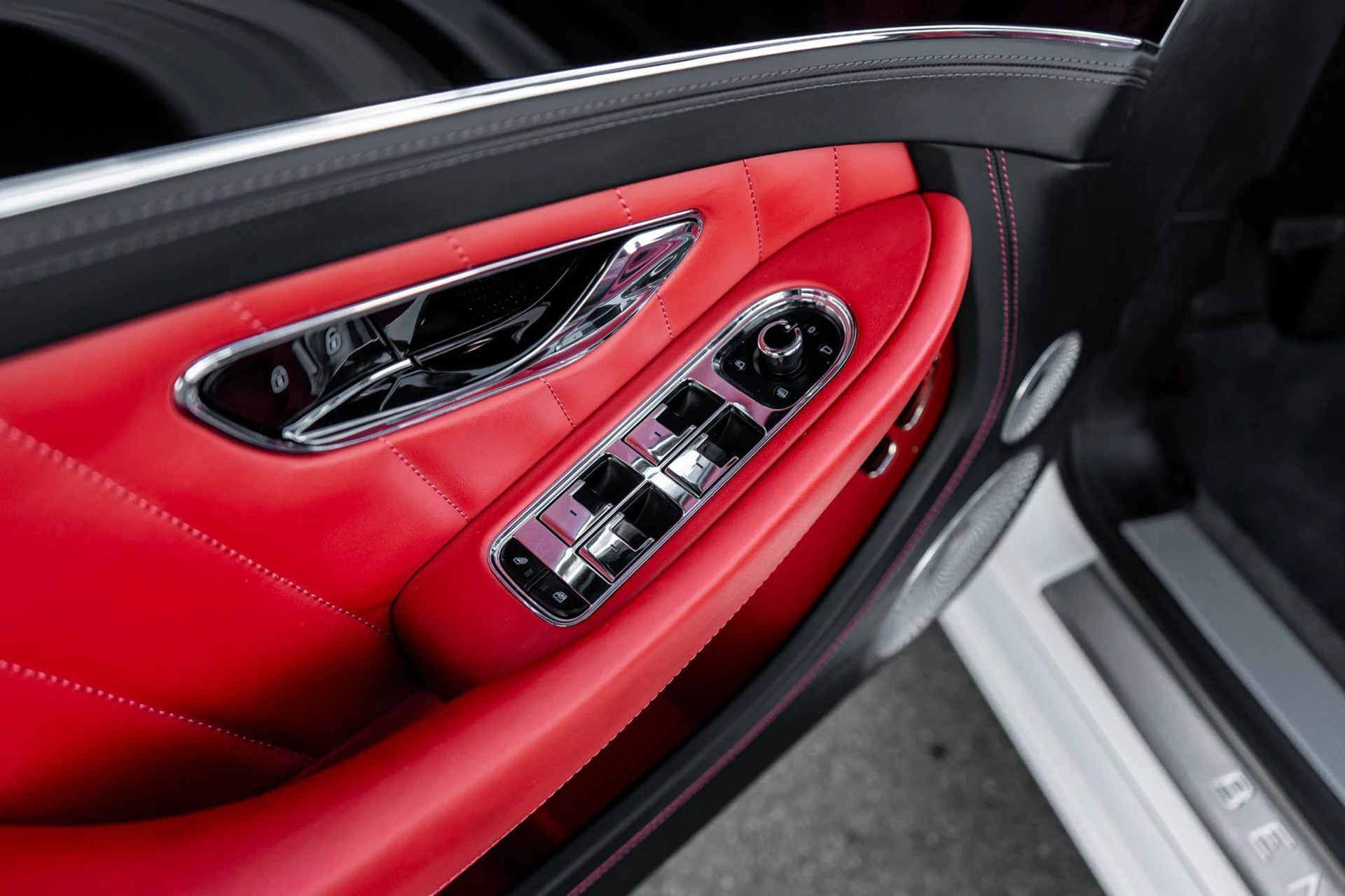 mph029_1051359699_0610f066_b258_4f89_8cf5_13d468a7f012_6fd1e9b67b