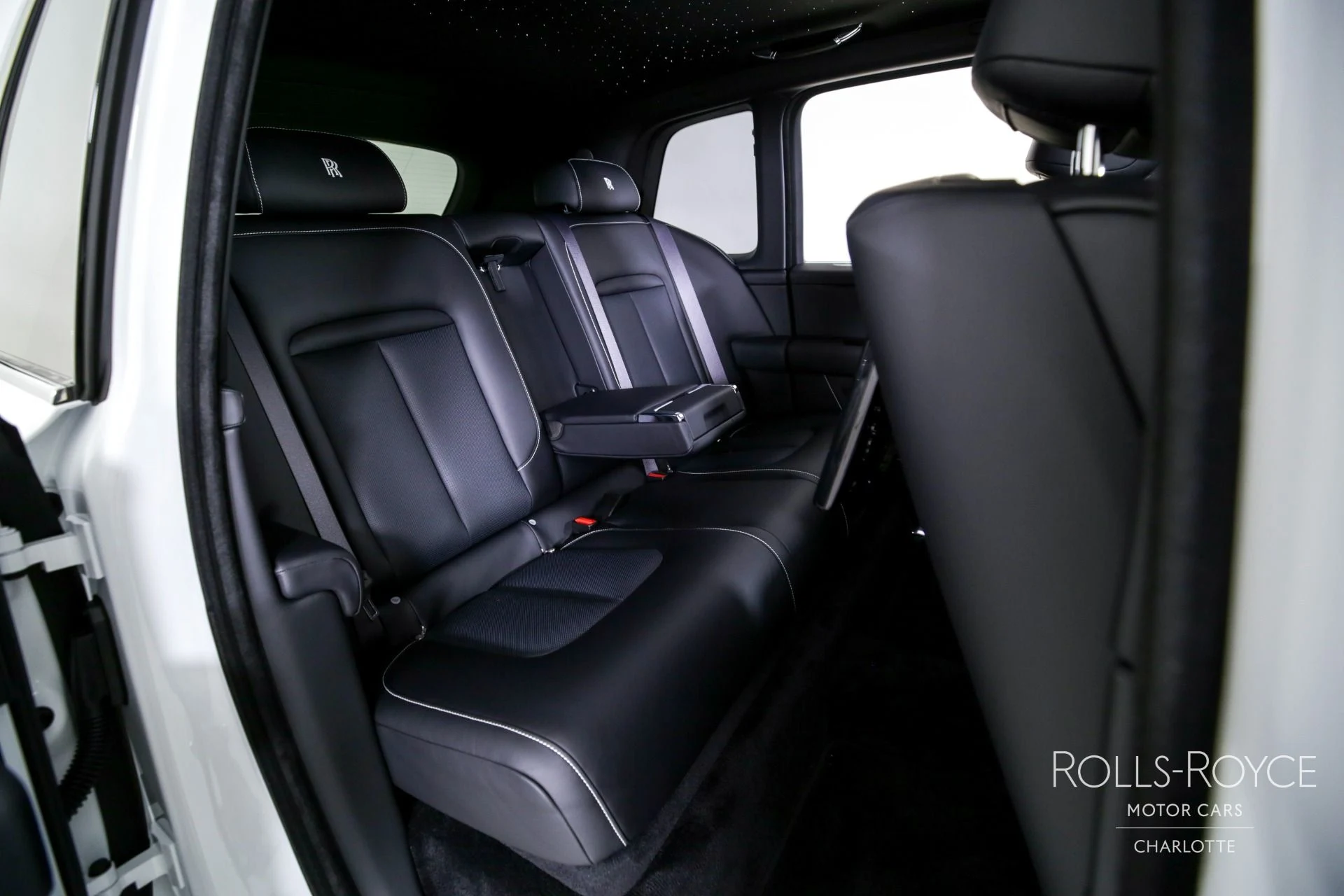 mph029_1054592047_Used_2024_Rolls_Royce_Cullinan_1717710798_76f4499915