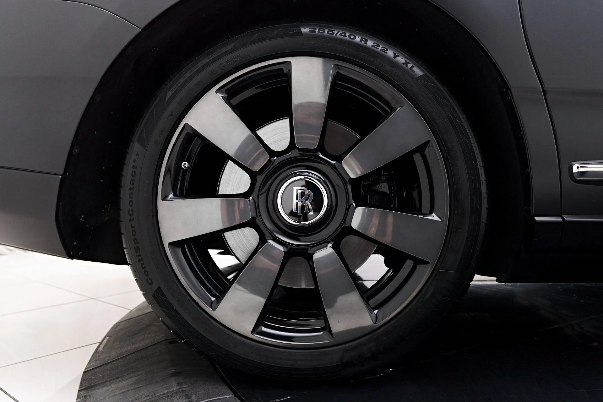 mph029_1057451890_Used_2023_Rolls_Royce_Cullinan_Base_1754606865_cca5939aac