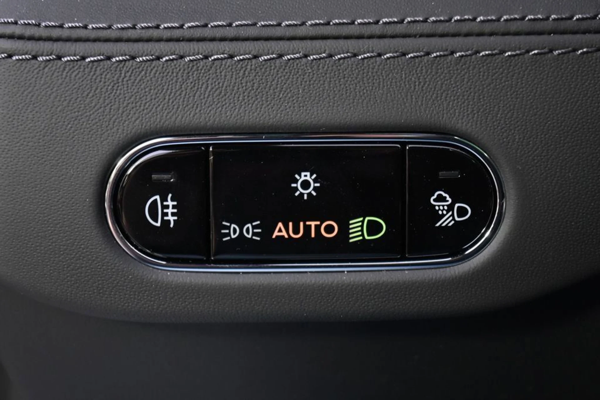 mph029_1058491517_33439ce12ba3414d9842591a6edd1f30_5bcd1e2735