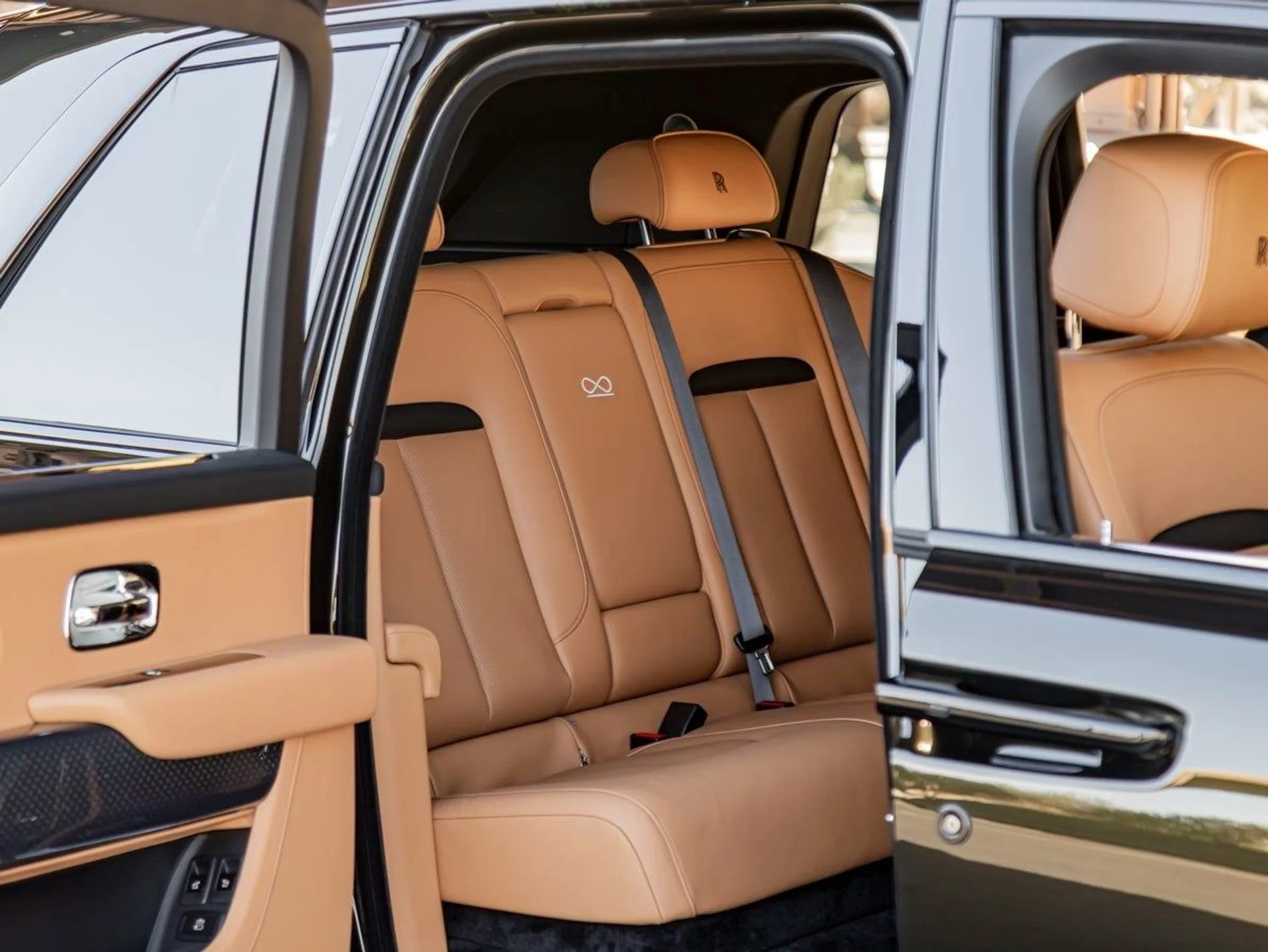 mph029_1070360445_30_cab36fc810