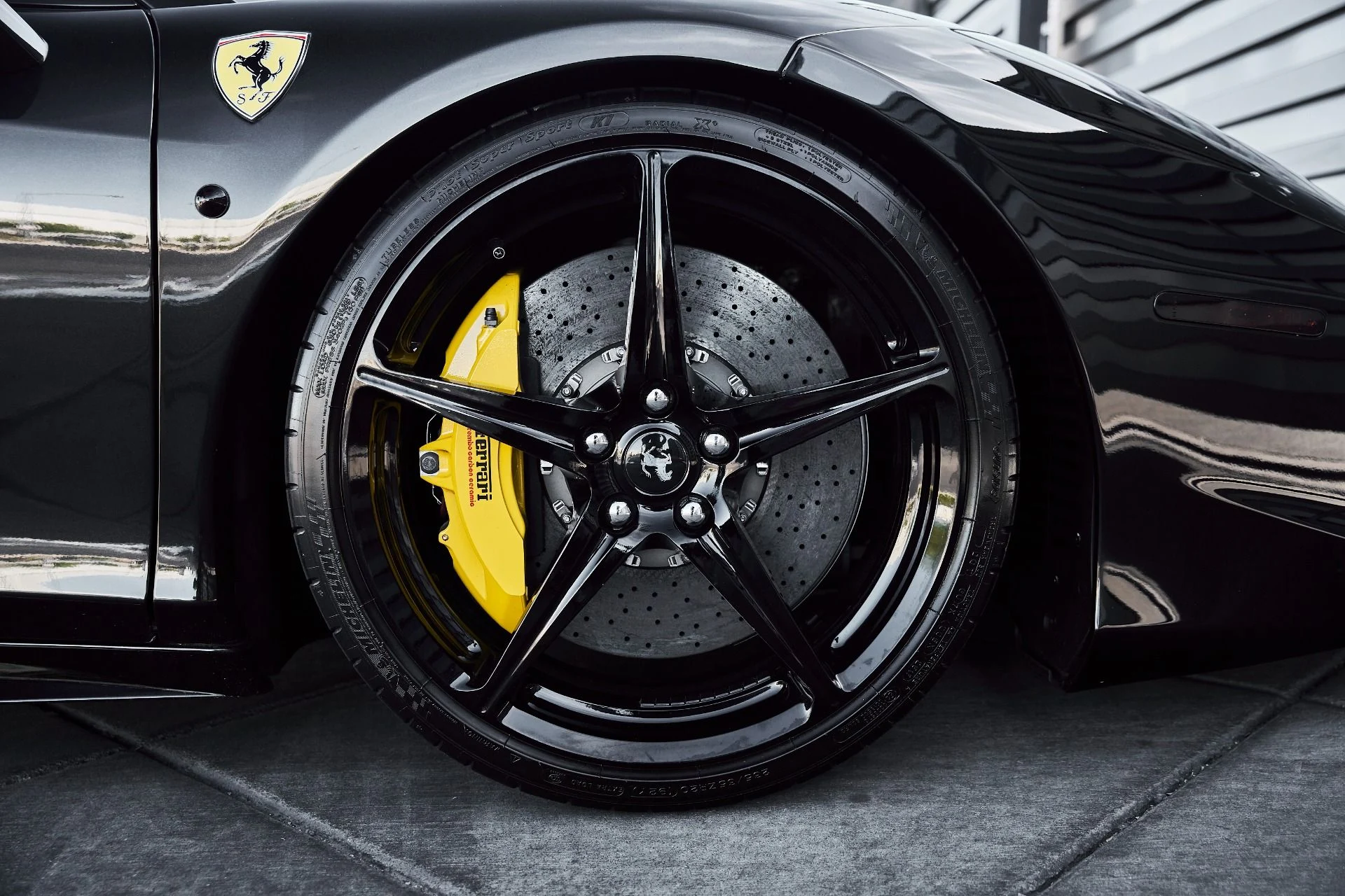 mph029_1071951935_Used_2015_Ferrari_458_Spider_Base_1777010236_cf3964f1e9