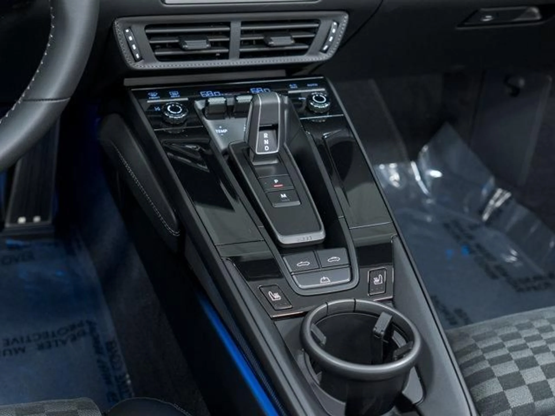 mph029_1093654708_nh9vz_Ktw_GI_Tk_G7z_J_Me_A0ua2_XE_s_3d75e4186b