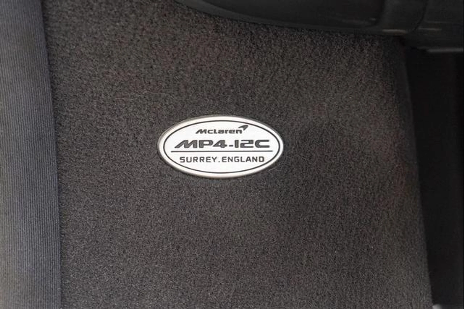 mph029_1095028587_Z_Diix9uohy6_OQQ_Yzw_J_Qtnr8nm38_2d50a37149