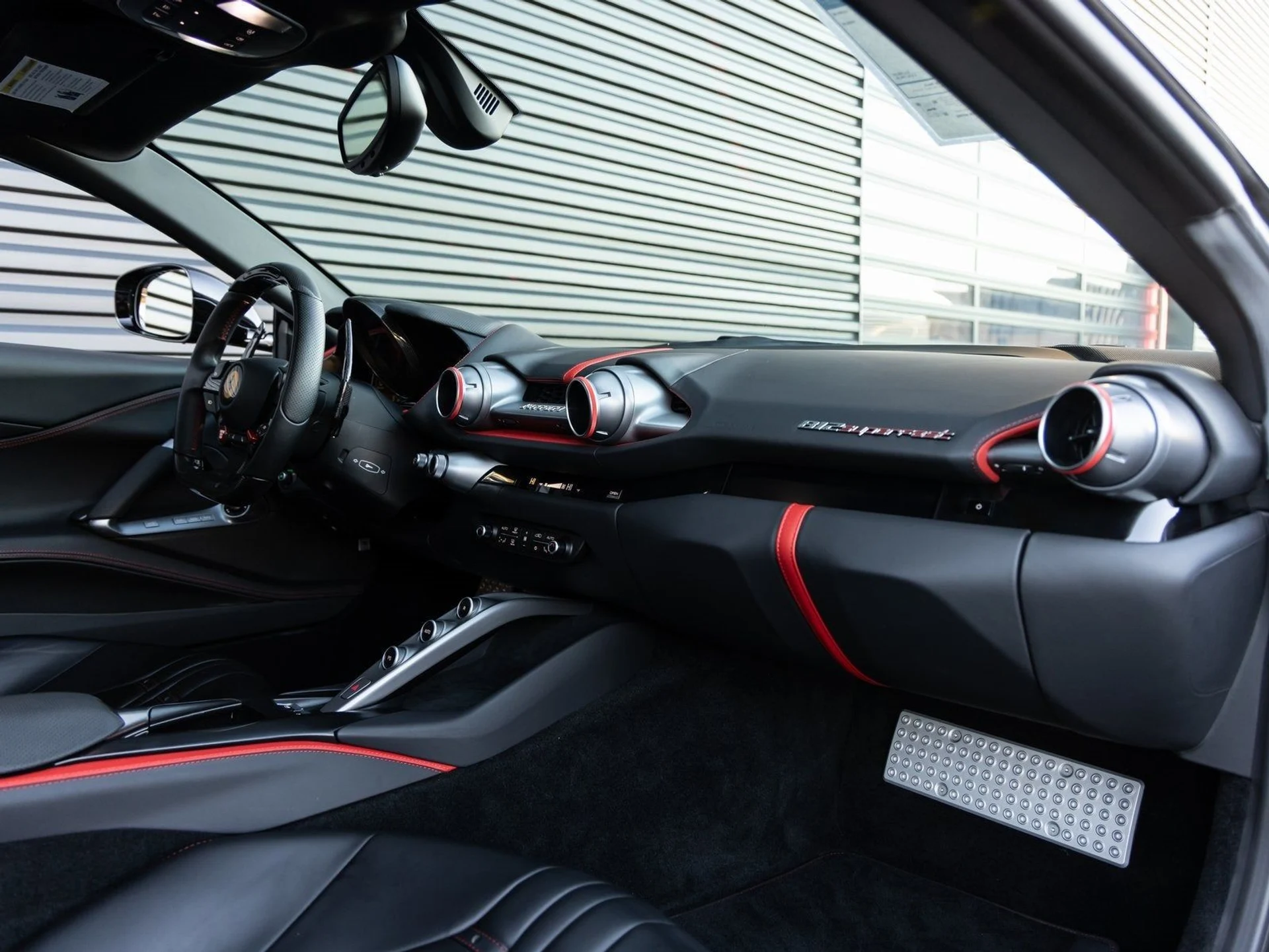 mph029_1095636150_30_5a2ee98005