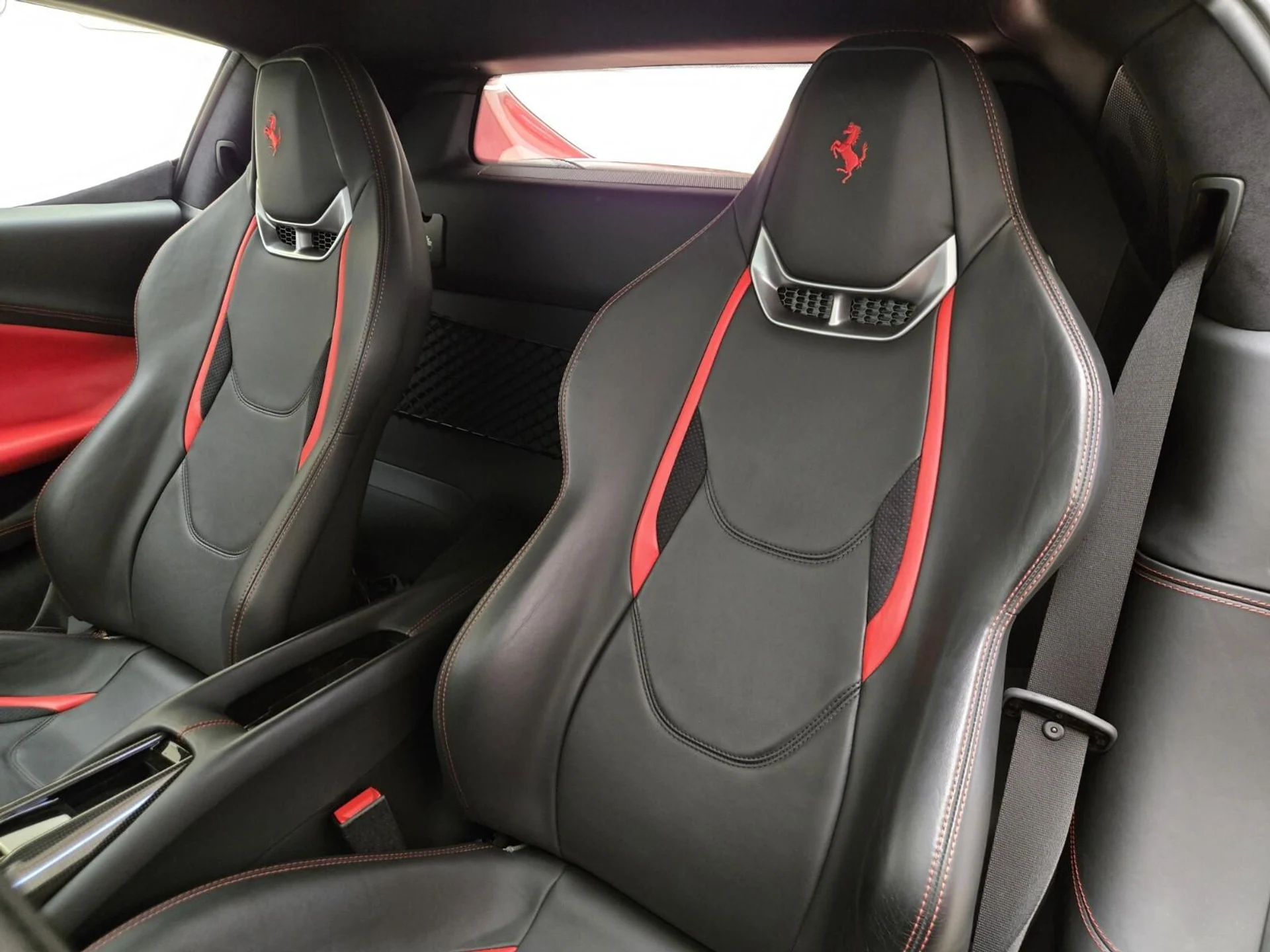 mph029_1119186295_Used_2022_Ferrari_296_GTB_1753425244_d66884167f