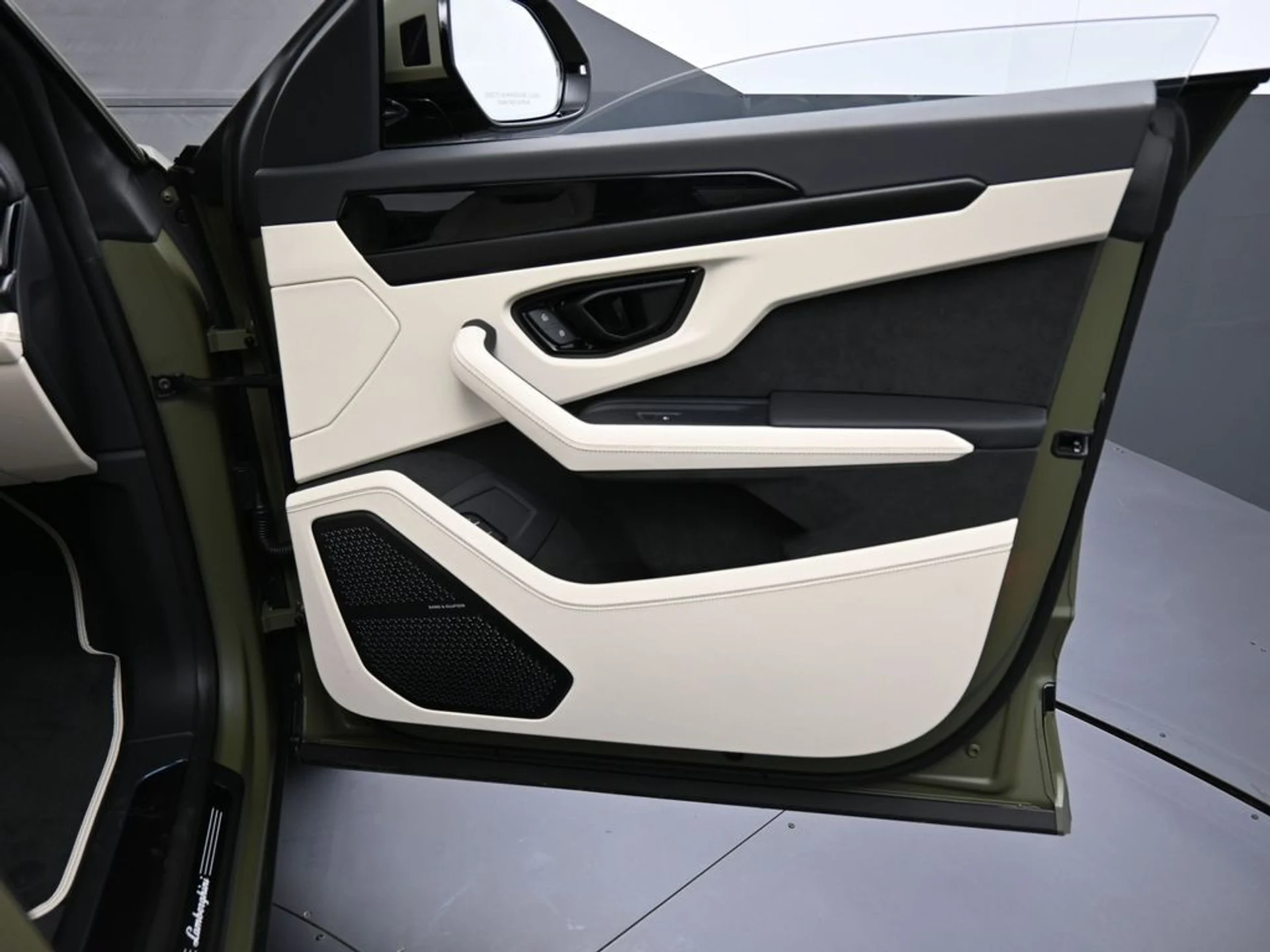 mph029_1125177286_54199426_0b01_40b8_affe_23c287ec3537_bc12e06273