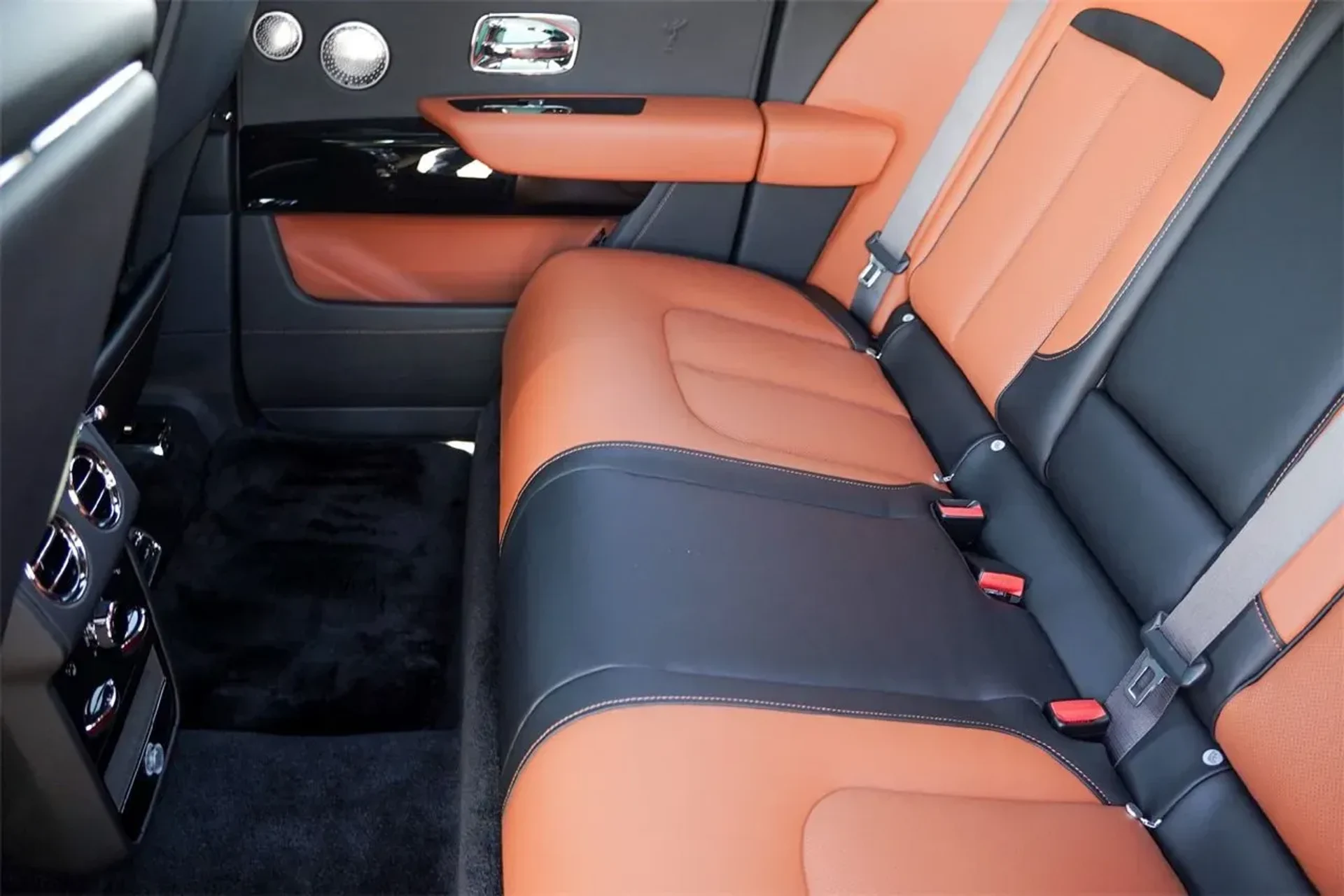 mph029_1125299719_0d8cbf37fa7b4bbeb051200a7b0a2f23_c68ba4f685