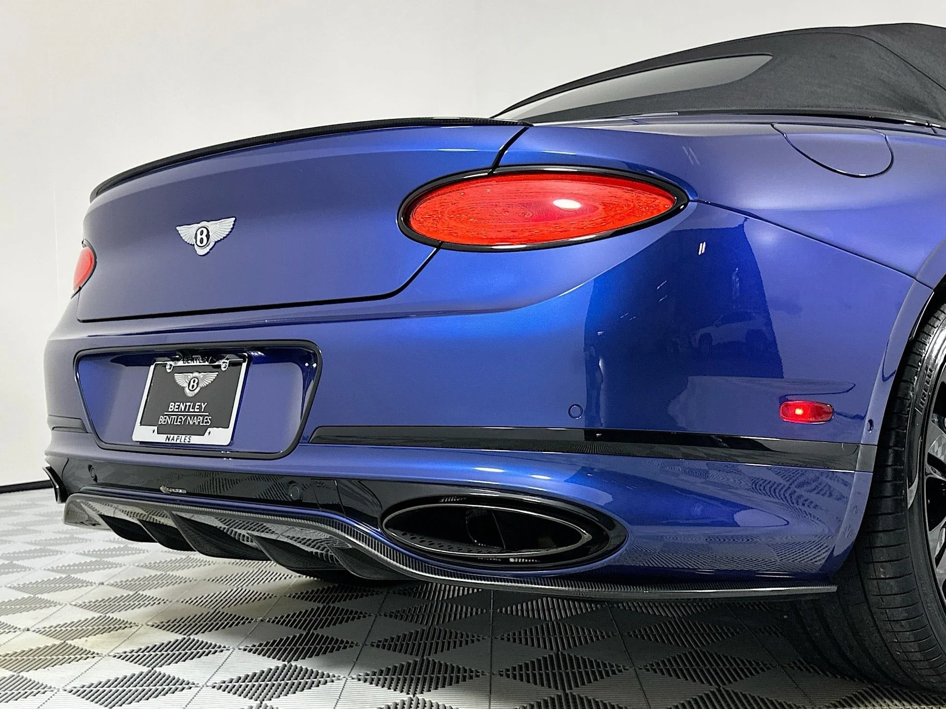 mph029_1136867700_30_9f9609badf