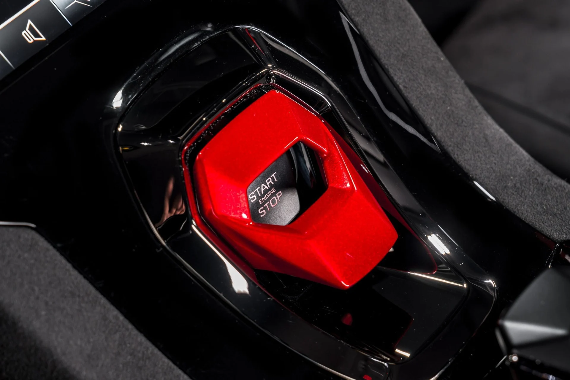 mph029_1137383277_7f61f9d65778ba159c8c6fe3ff294118x_4f9fc69b42