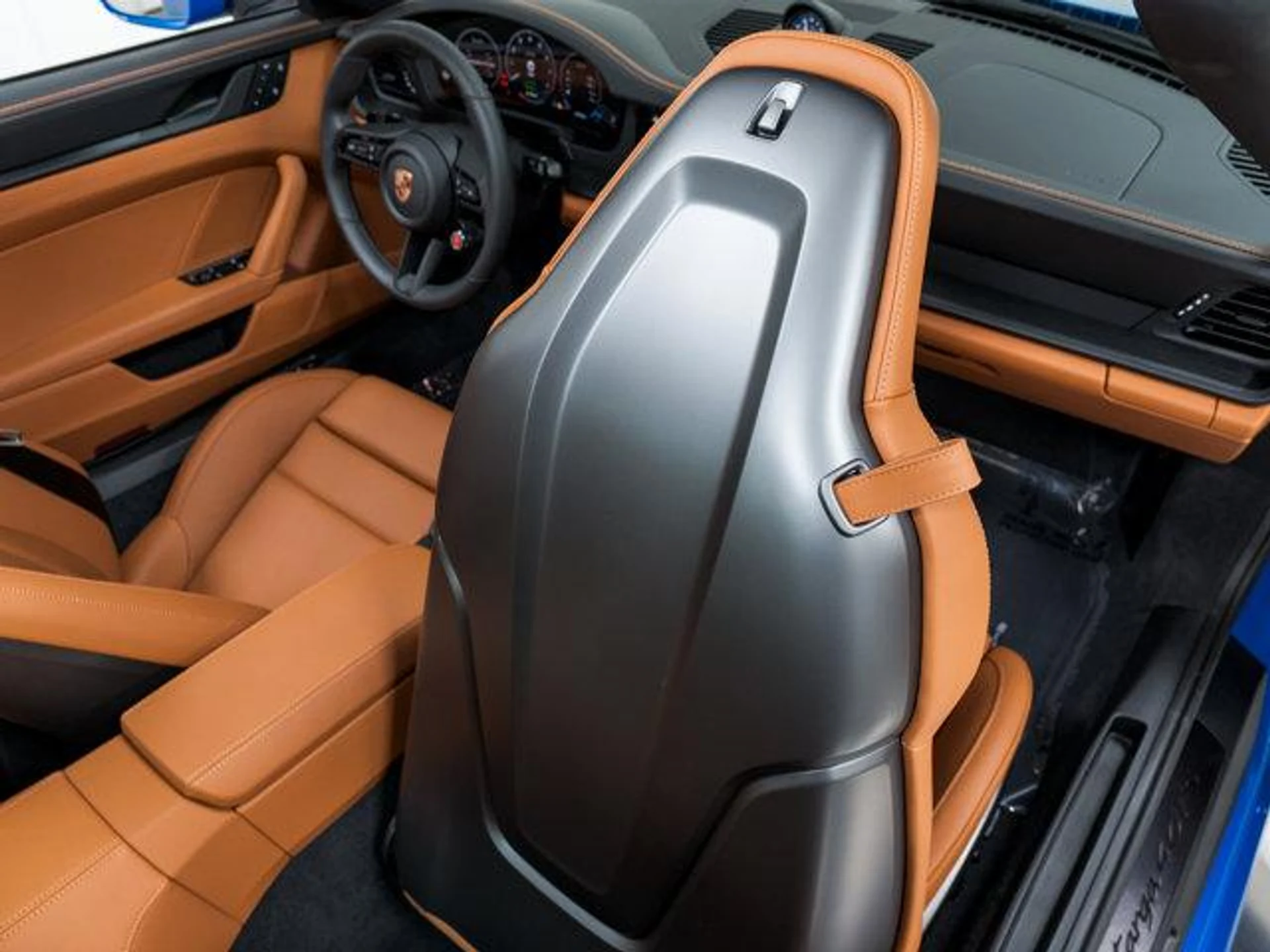 mph029_1138306496_b3_Z0c_k_I_p_P0v_HM_Oq_Z1_Y_Pb_Eo_Bh_A_c4589e959c