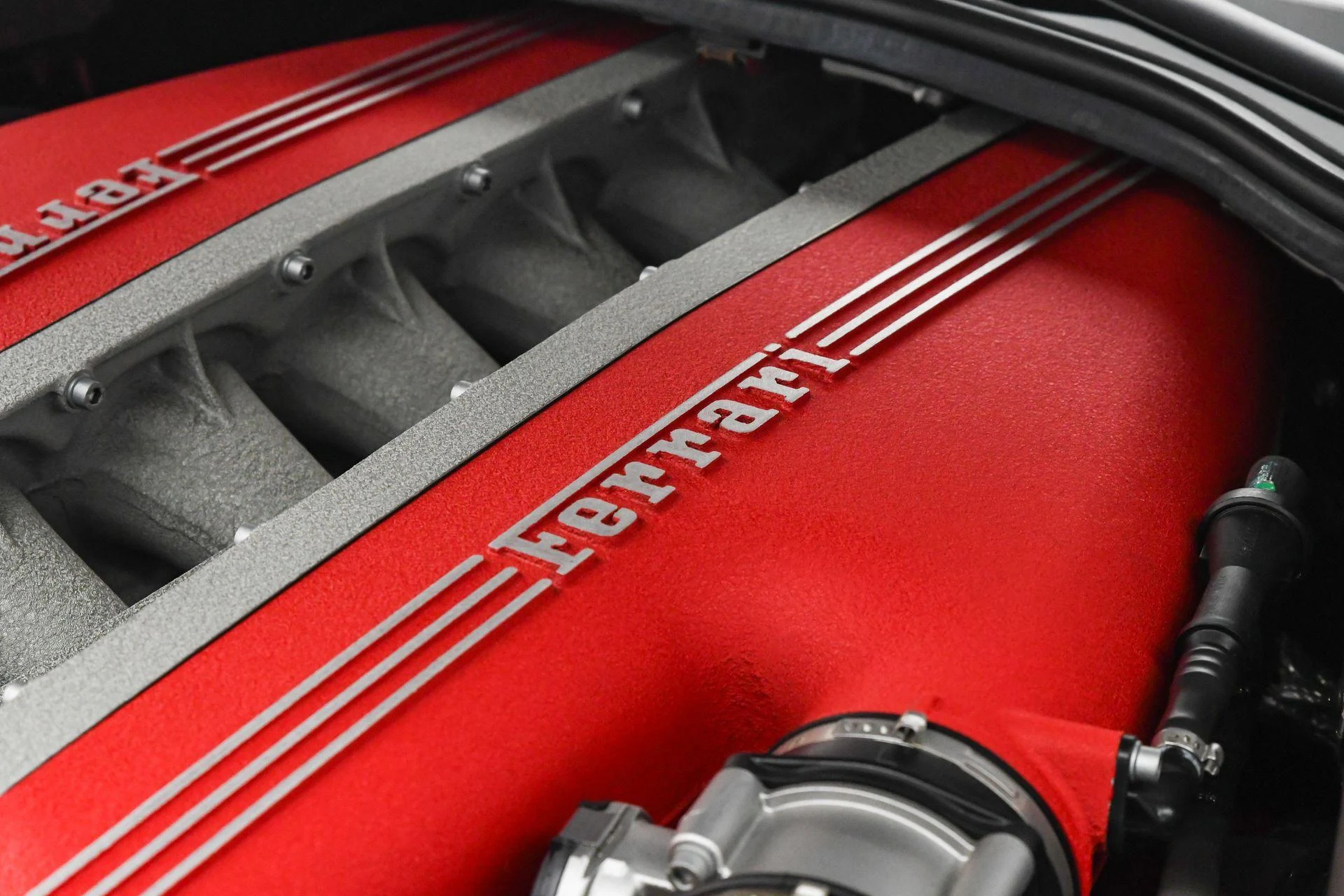 mph029_1139626211_Used_2017_Ferrari_F12_Berlinetta_1757453997_58d91e3a29