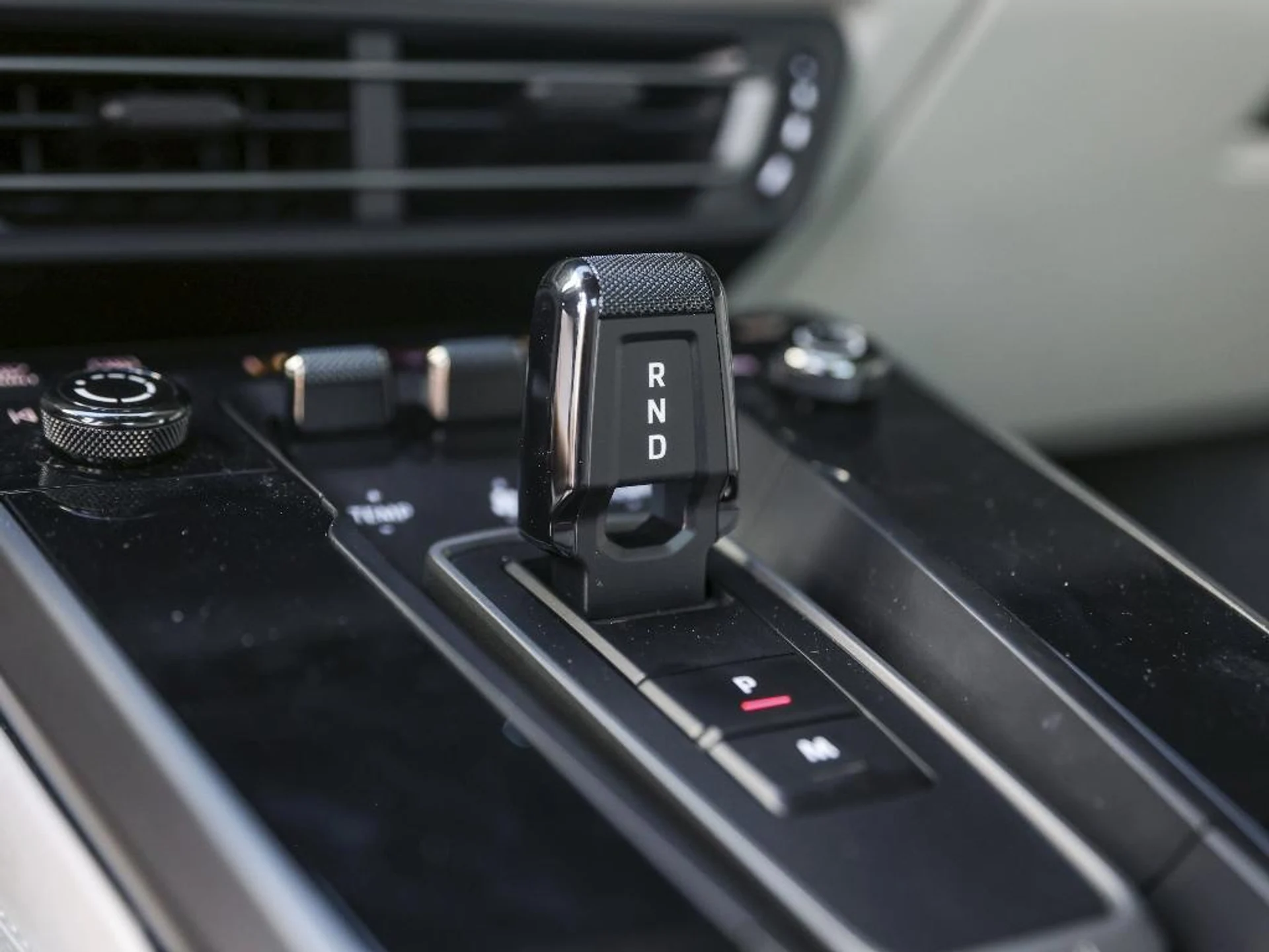 mph029_114133436_2_Nr_U_Md_KA_Ko_LY_7d_P_Hr6nupcz_T2_As_e37c705494