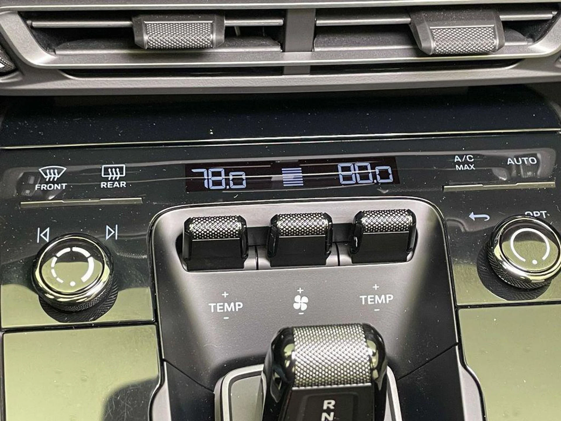 mph029_1142138378_D_Khpiy2e_YH_Kfjl_UR_Yb2k_J_Ef_IE_Q_68f93dca2e