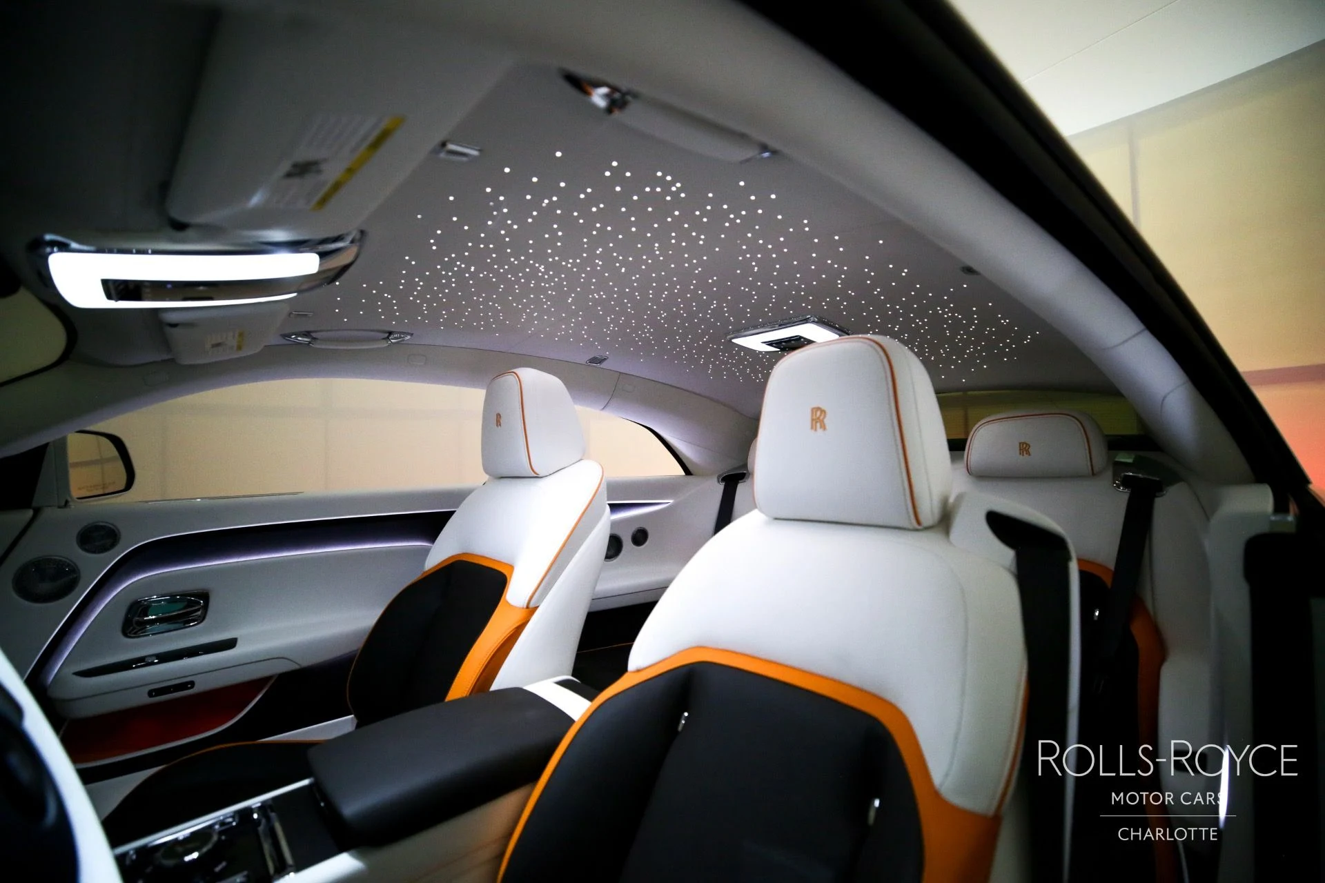 mph029_1150424674_Used_2024_Rolls_Royce_Spectre_1722271602_b39d3c97e5