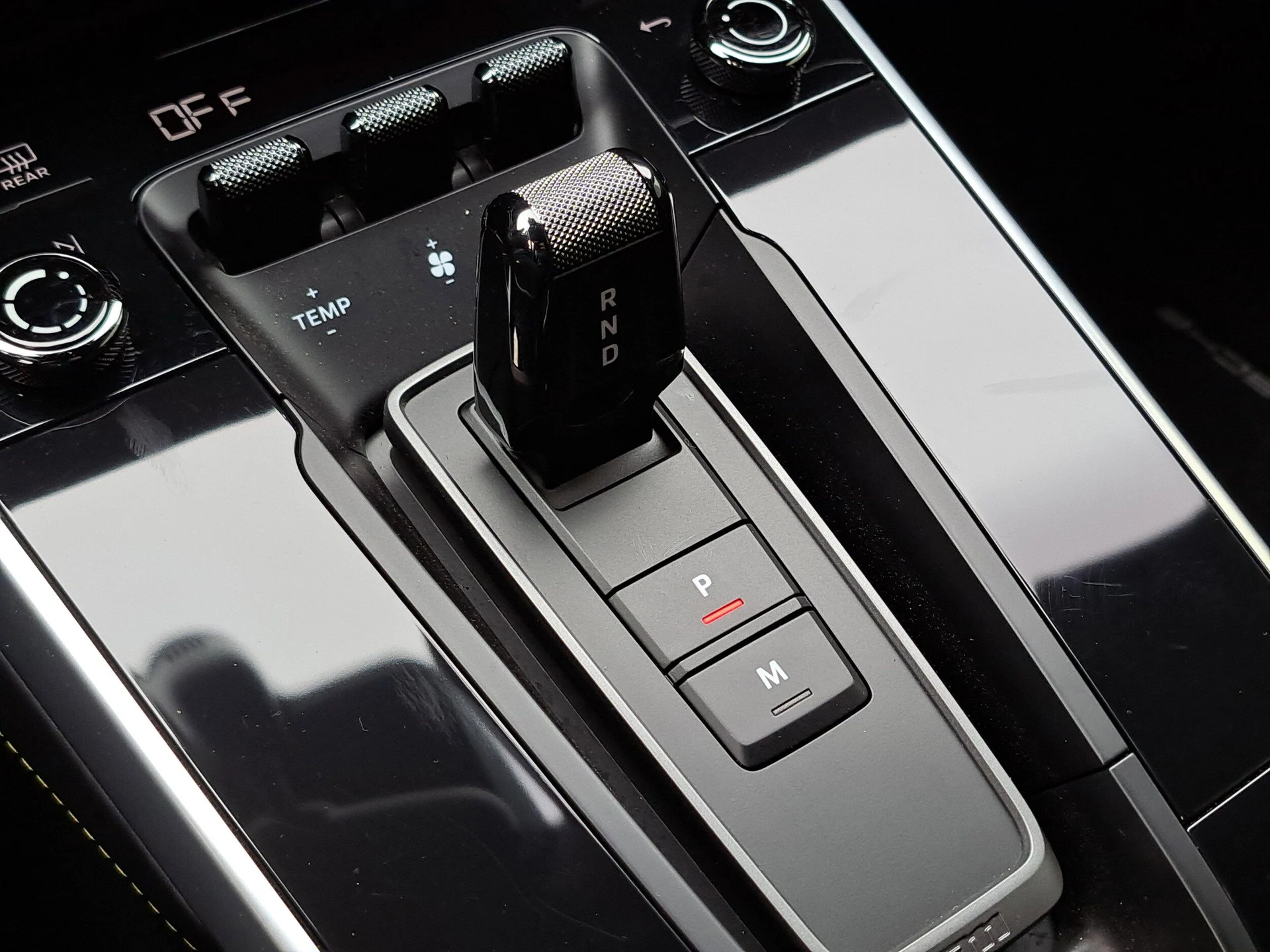 mph029_1152773292_0f340771192b57f5099ebd85e7c57d13x_0d47f1ab4a