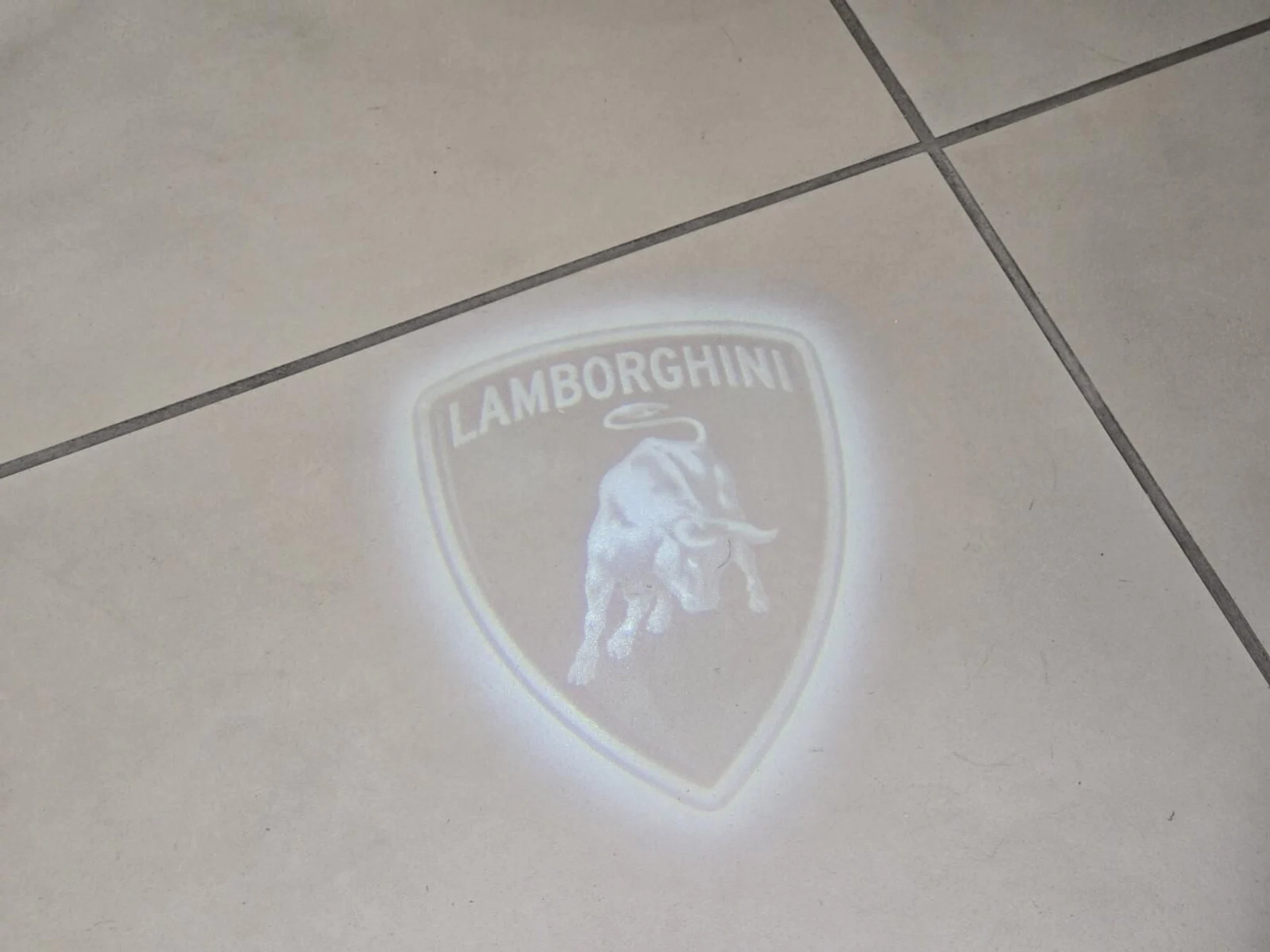 mph029_1177762757_Used_2023_Lamborghini_Huracan_Tecnica_1777355918_e02950214b