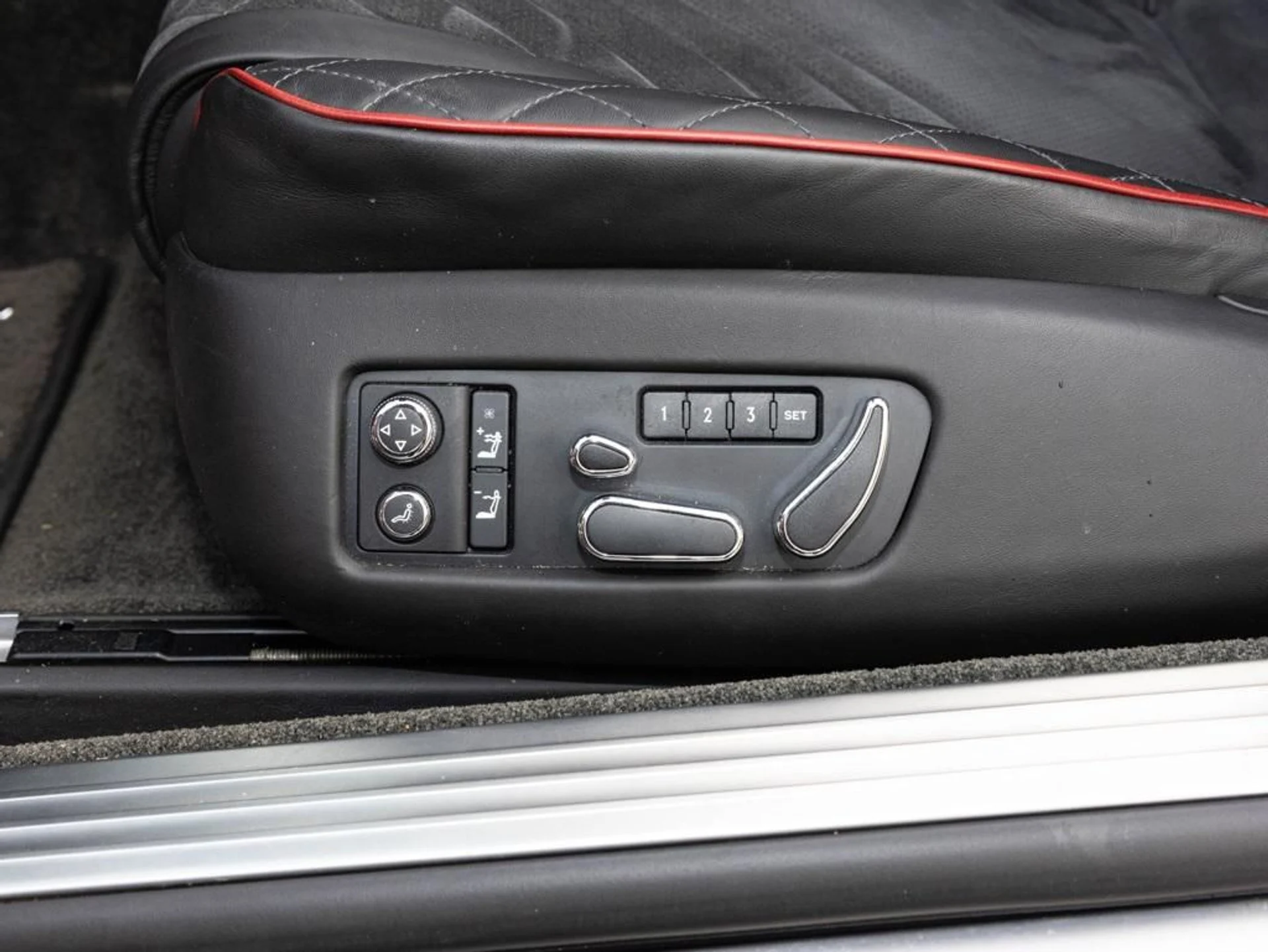 mph029_1179177046_470515790_691deff01f5a91e534b26407_d986406352