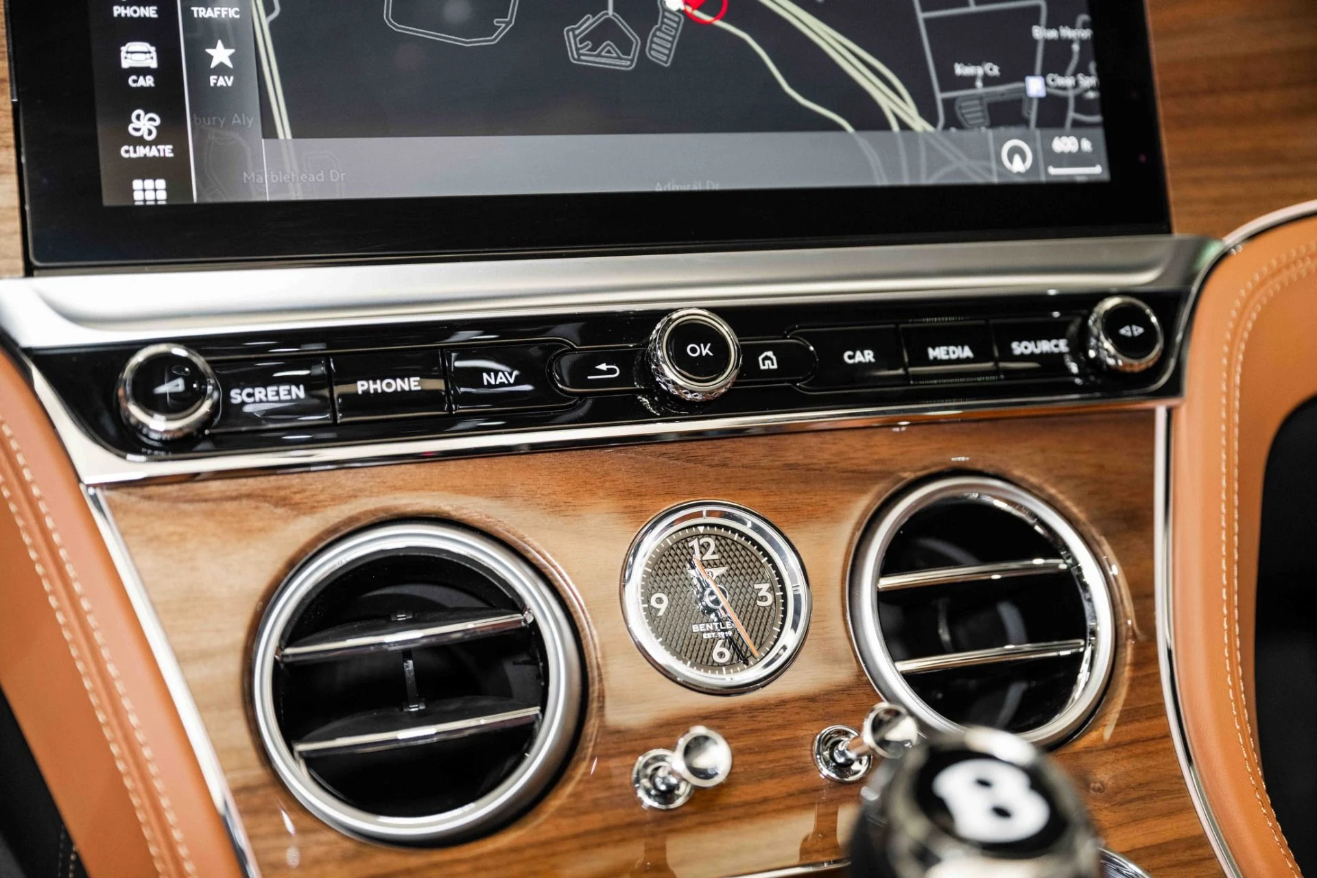 mph029_11843265_Used_2024_Bentley_Continental_GTC_Edition_8_1743689884_1f11836556