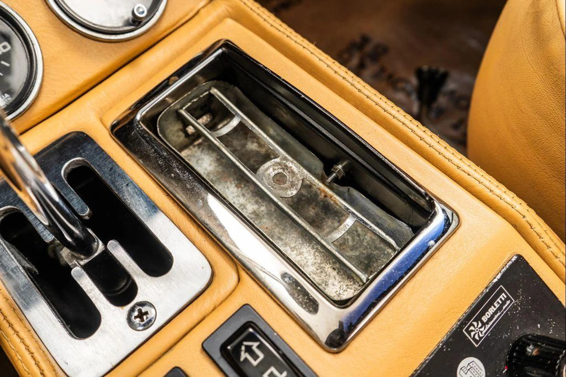 mph029_1187716597_lh_R7bn_Gxwb_Zpw2j3bp_N69r_HI_Wq_I_18a03bfee9