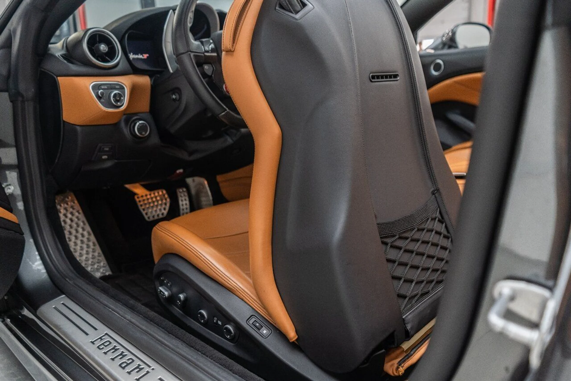 mph029_1198630927_be8932ac20_1280_a93d614096