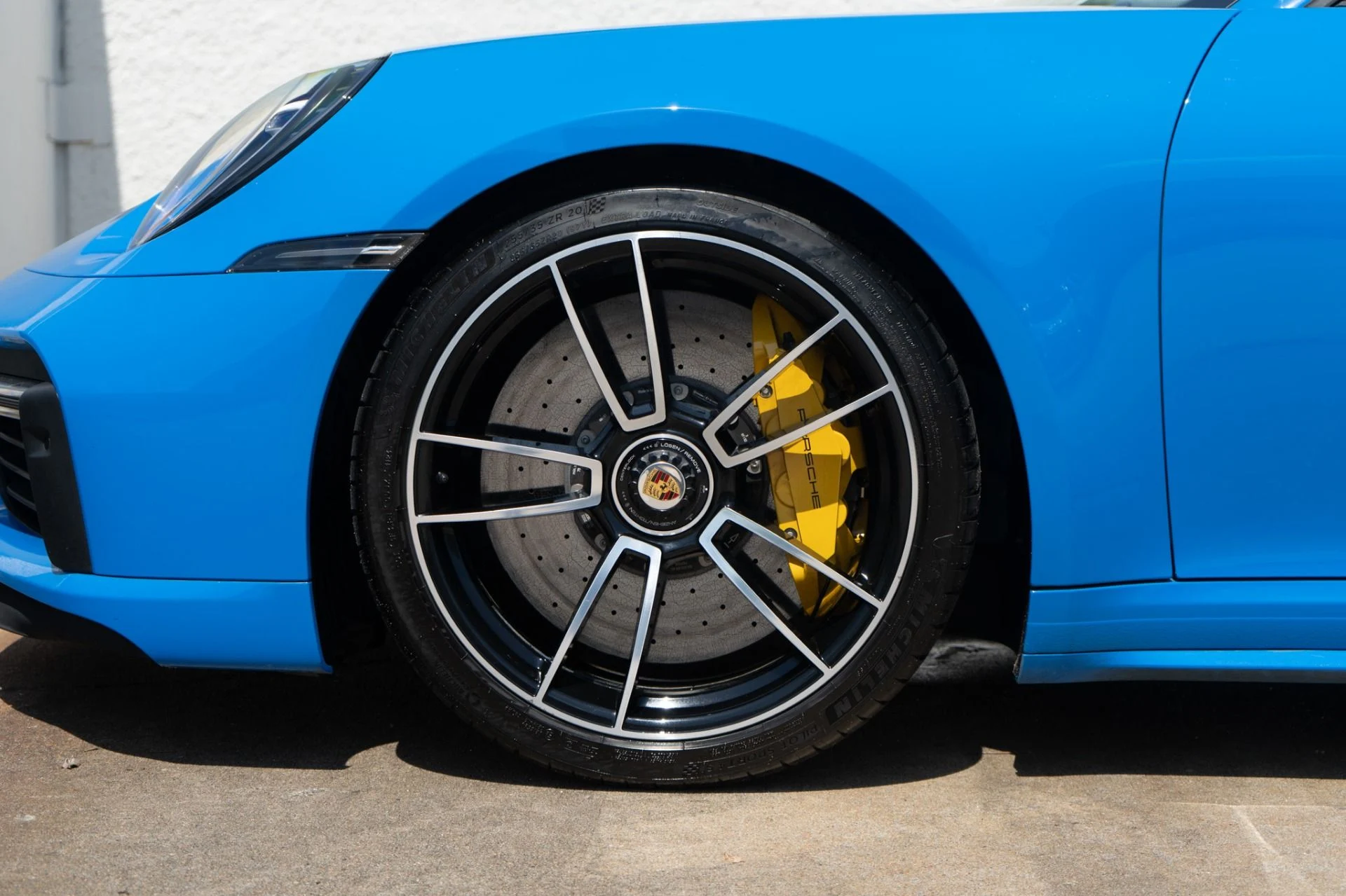 mph029_1209448283_Used_2023_Porsche_911_Turbo_S_1780079475_84c942fe45