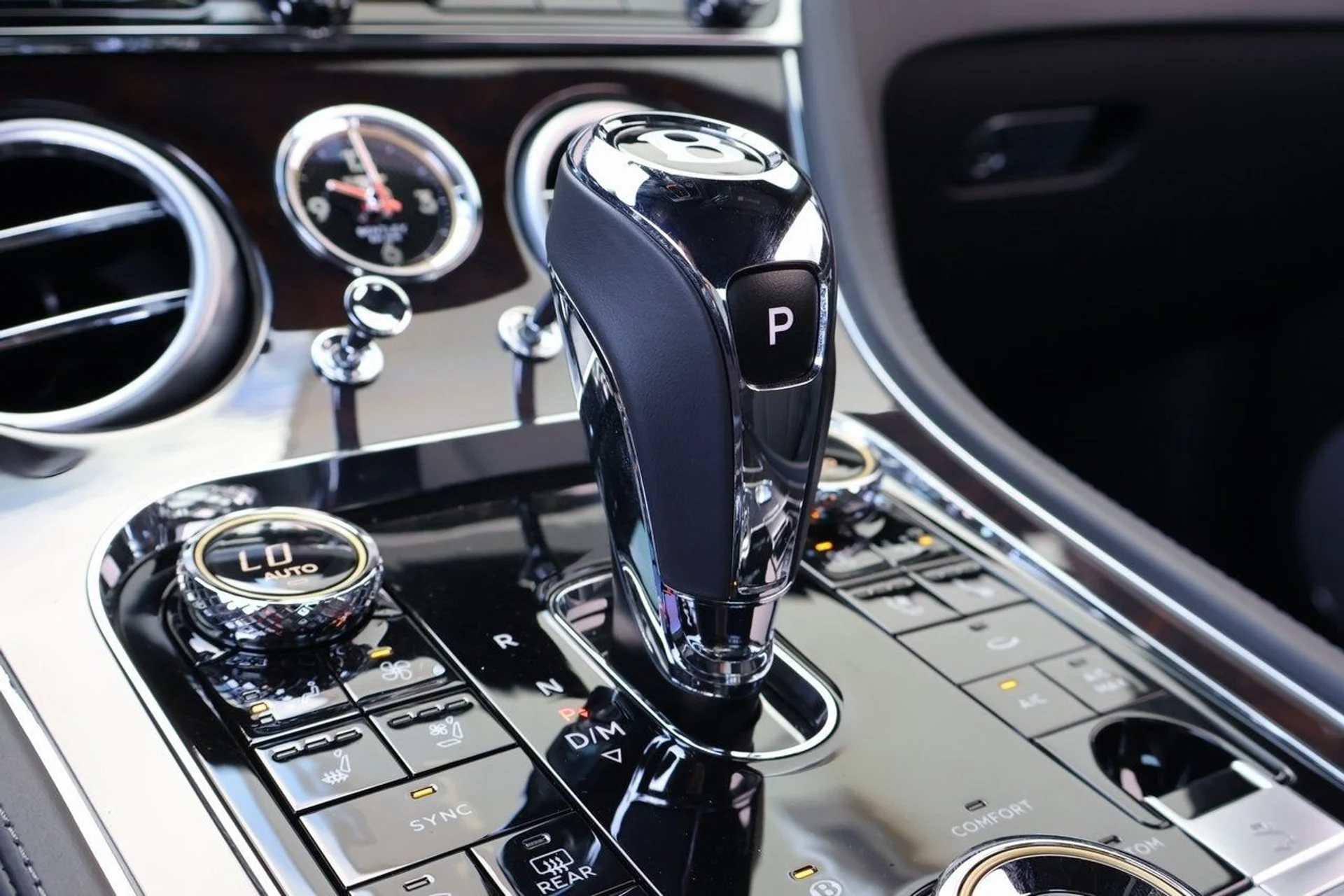 mph029_121039503_30_d15bcff70e