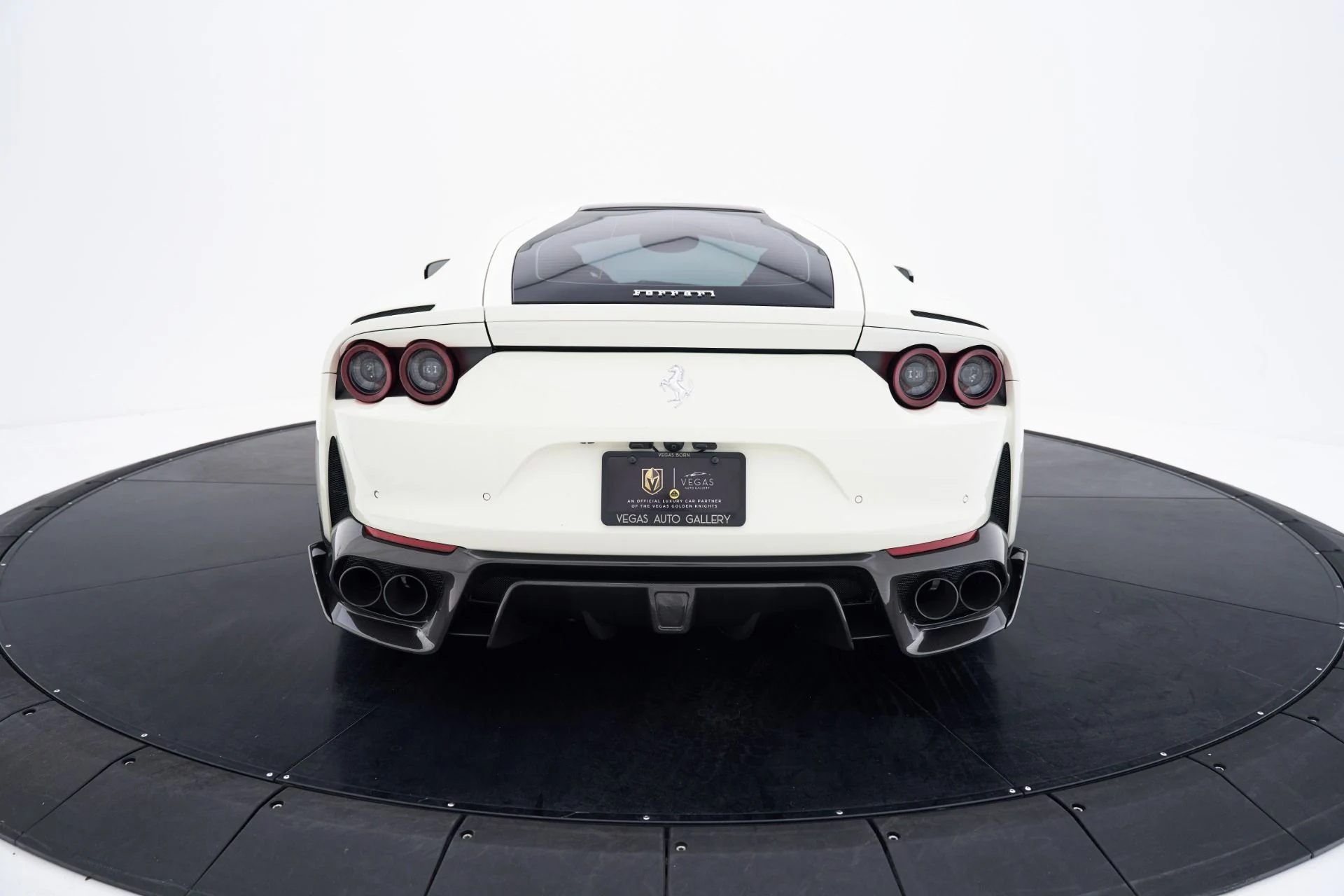 mph029_1211135747_Used_2018_Ferrari_812_Superfast_Base_1793221002_36e93a25f0