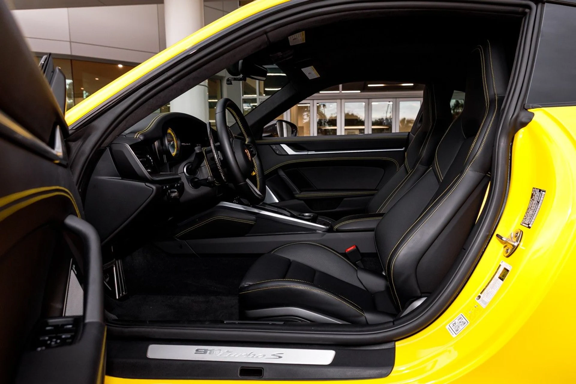 mph029_1211279750_622_p30_l_508540c849