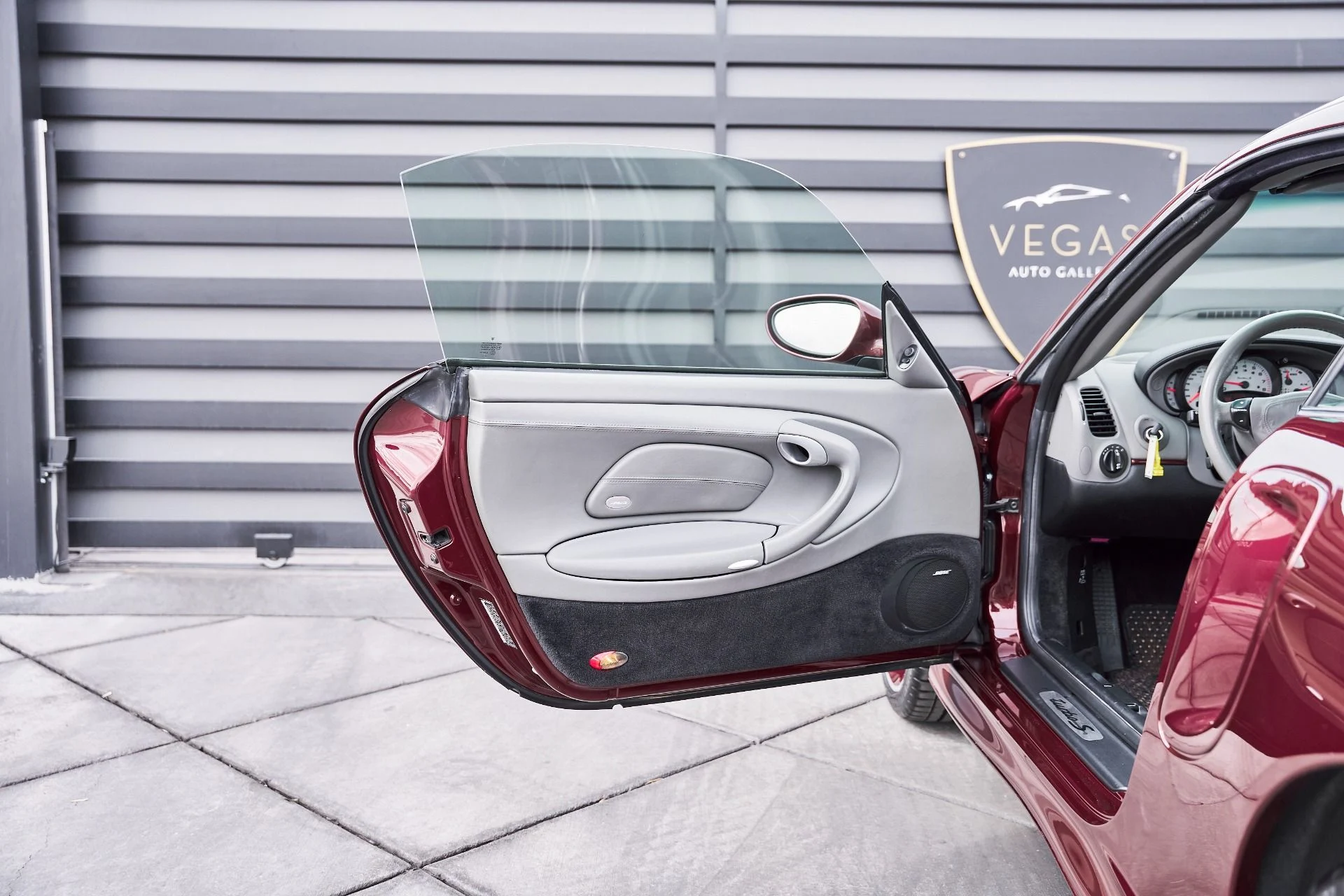 mph029_1220116145_Used_2005_Porsche_911_Turbo_S_1770864427_900bb6db2b