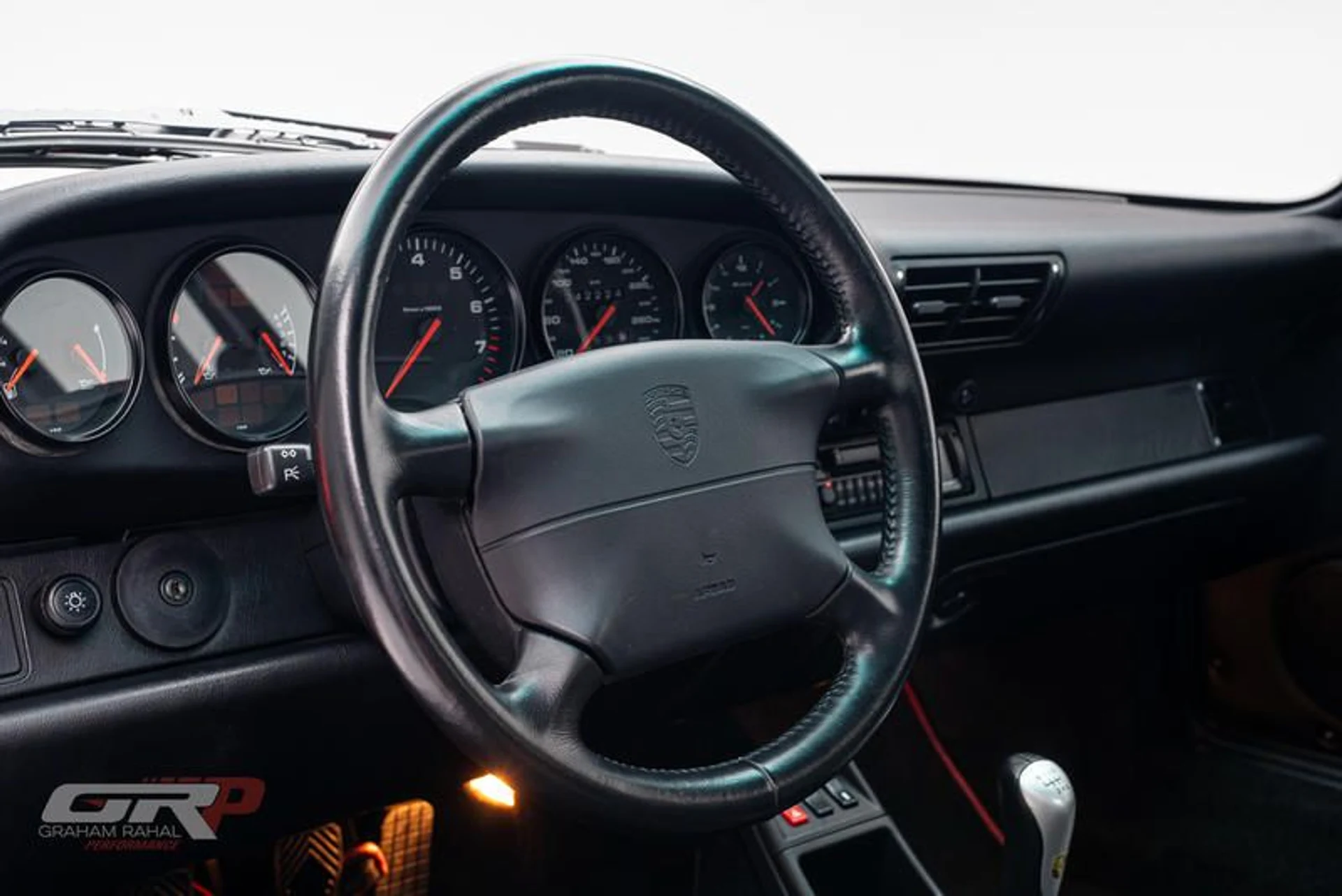 mph029_12315960_FB_532_BF_3_E356_4913_855_D_E0335997_D5_DC_268992a392