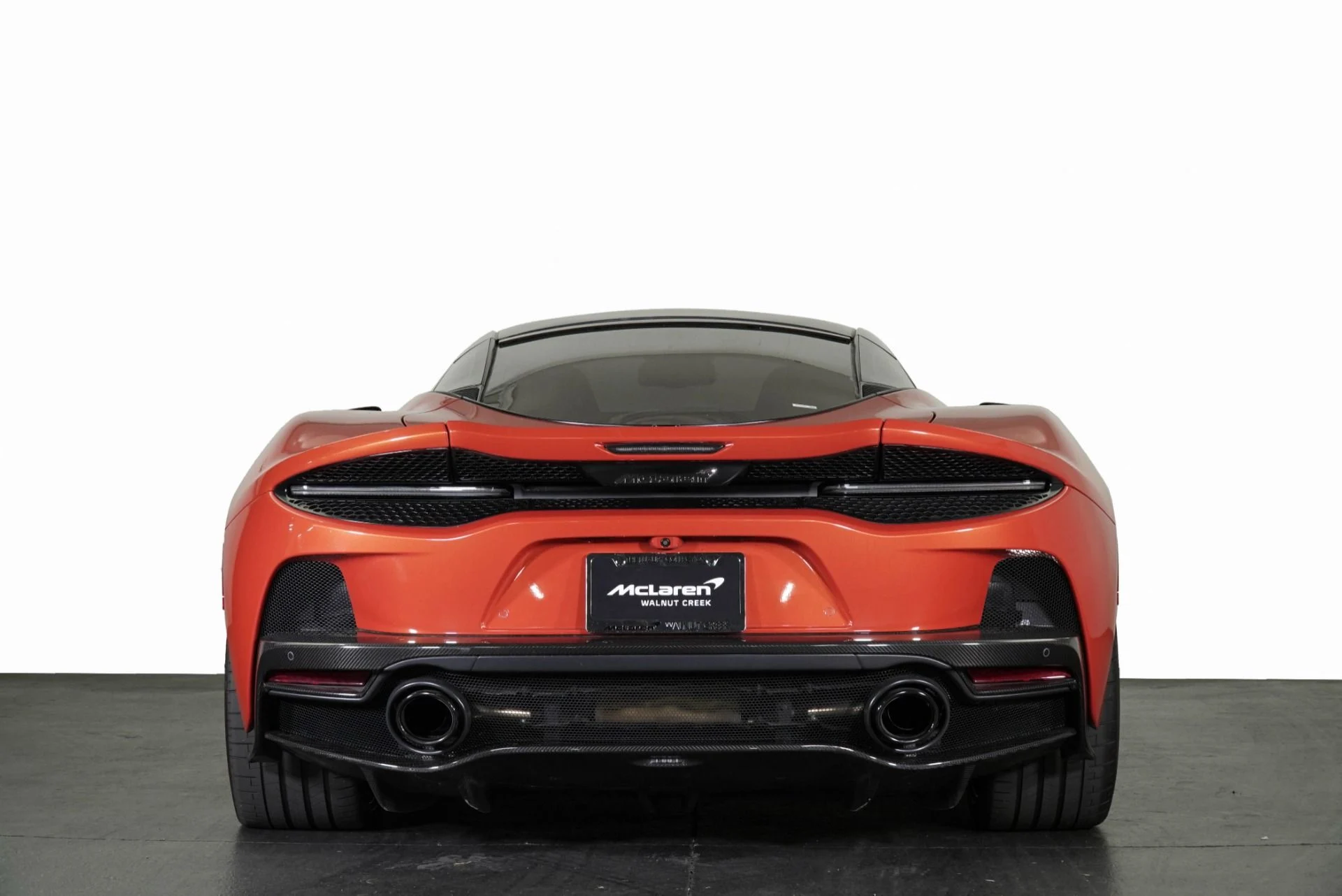 mph029_1232083460_Used_2023_Mc_Laren_GT_1776235245_5bbd7bb631