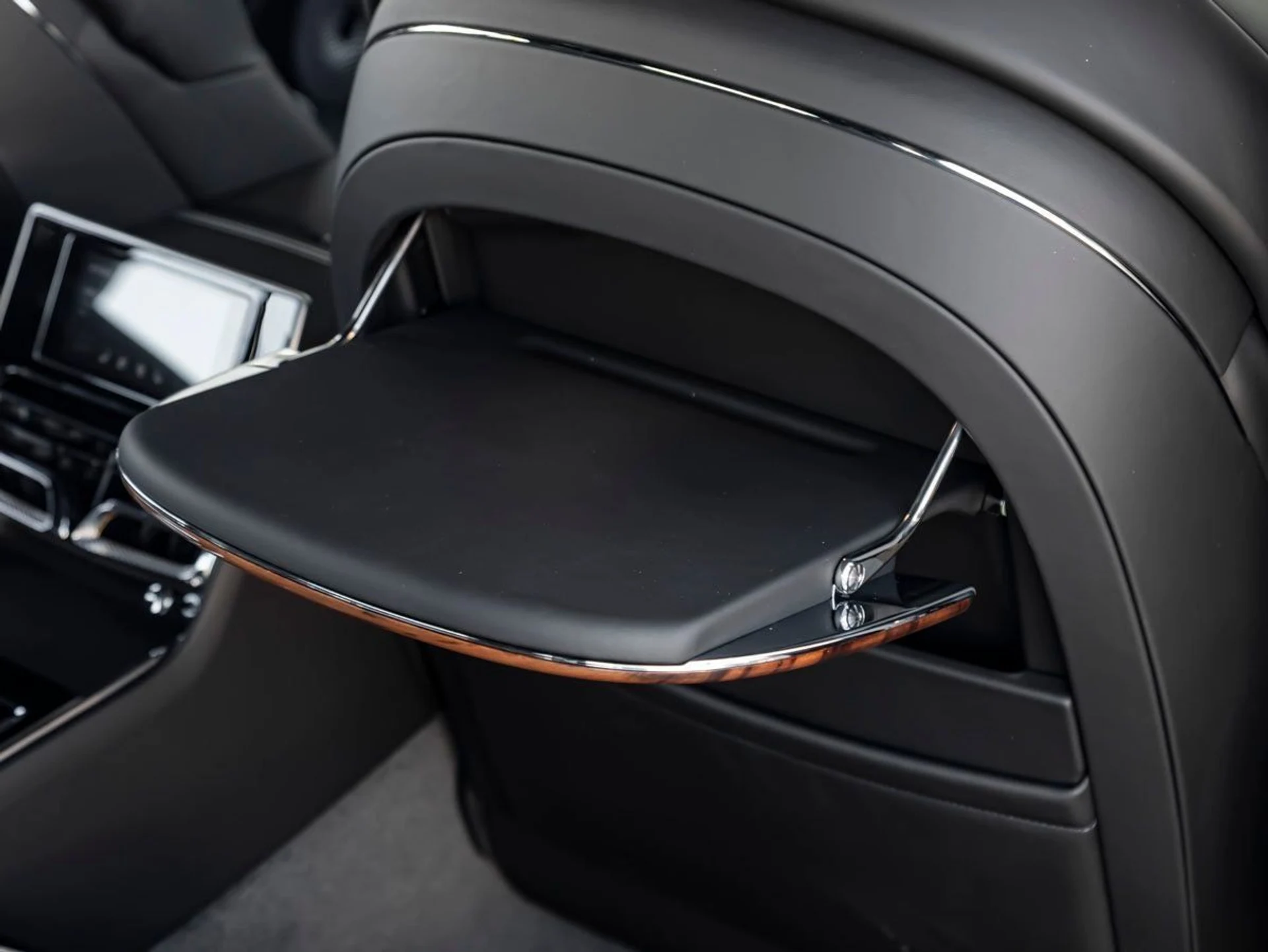 mph029_1233926895_30_64607c5fb6