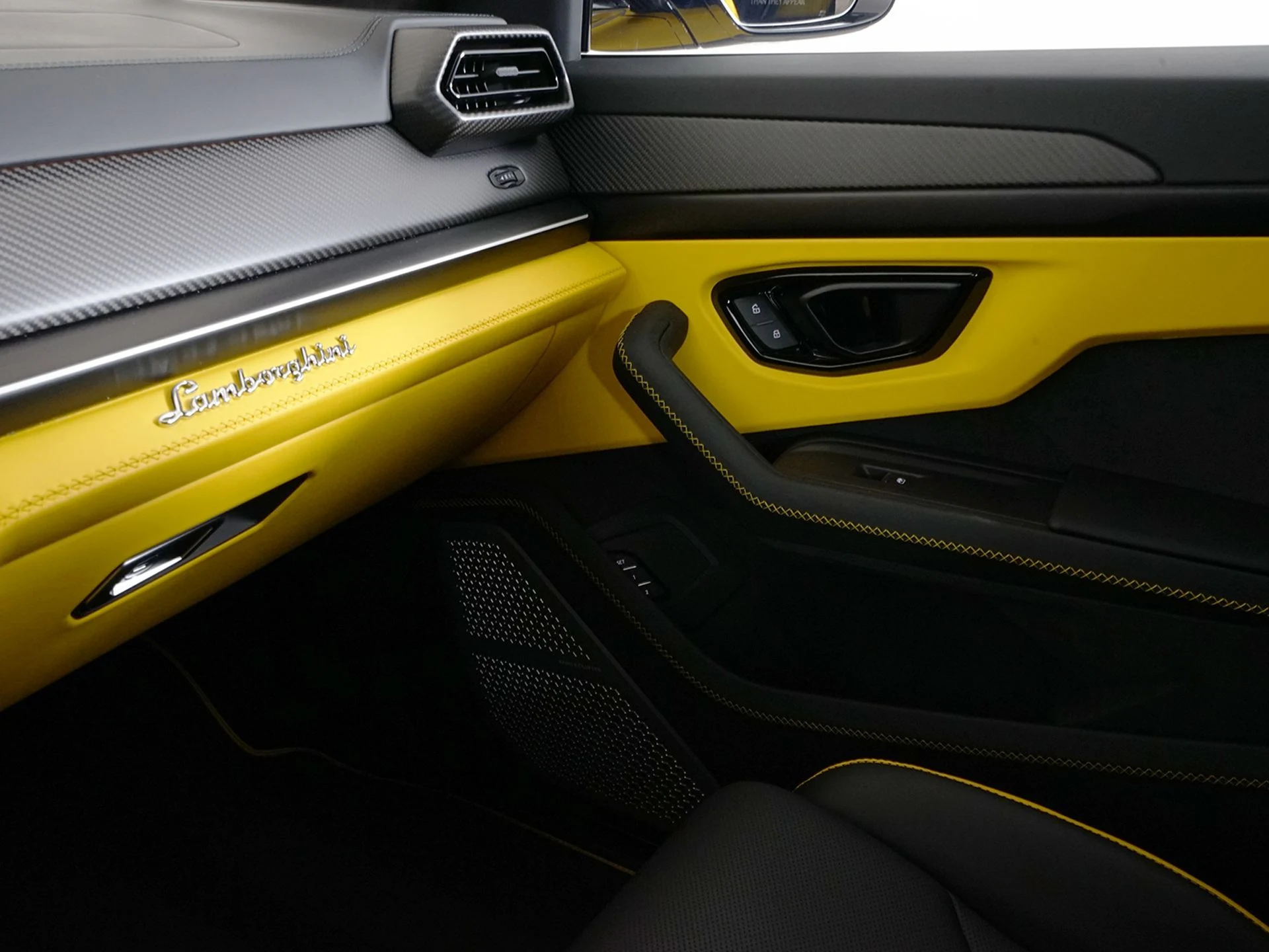 mph029_1240260114_1b4cec30b4ca55e9e3e1b82afd71e1e5x_9e6fef3cb4